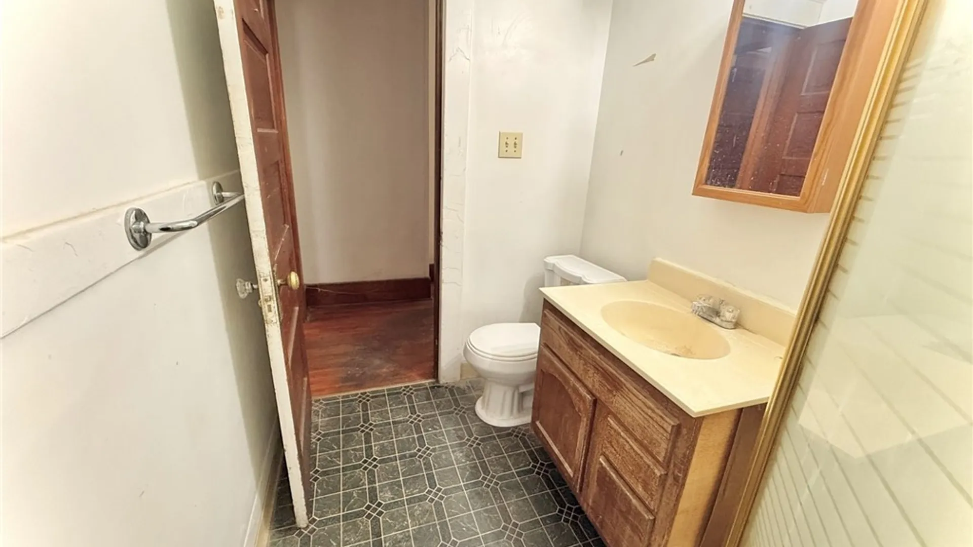 Property at 1115 Genesee Street, Syracuse, NY 13210 29