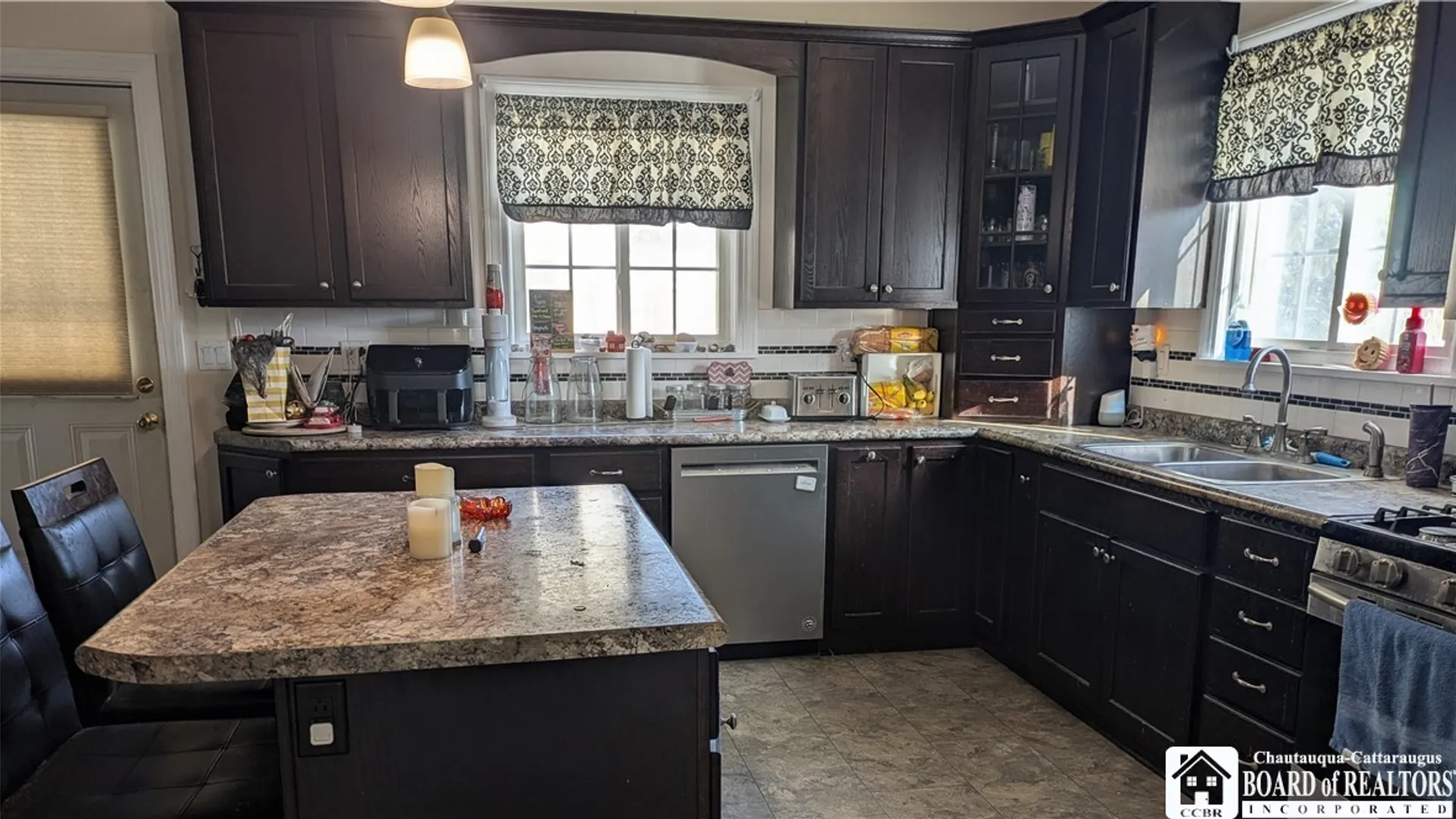 Property at 204 Jackson Avenue, Bradford City, PA 16701 4