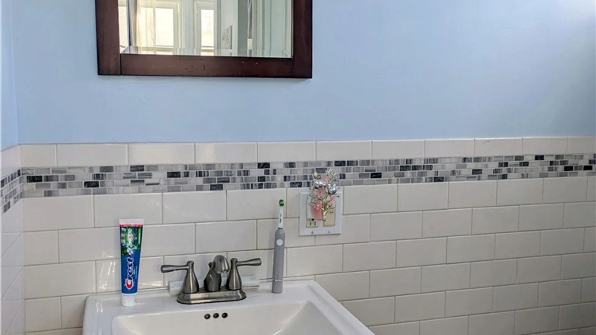 Property at 204 Jackson Avenue, Bradford City, PA 16701 8