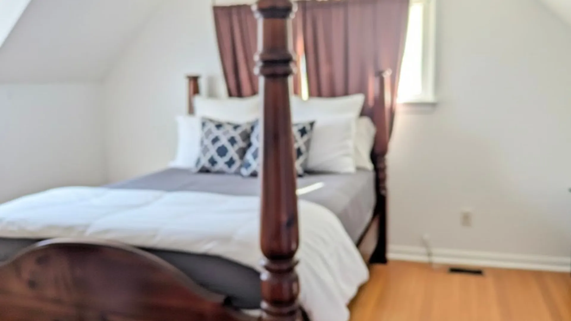 Property at 204 Jackson Avenue, Bradford City, PA 16701 9