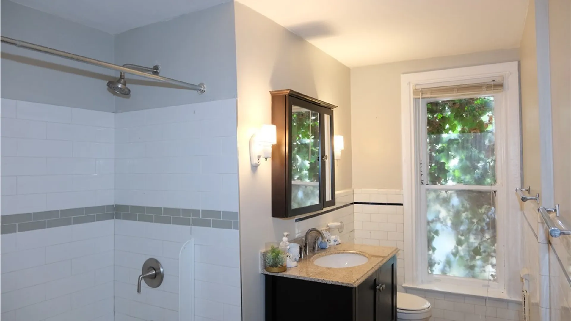 Property at 82 Fargo, Buffalo, NY 14201 10