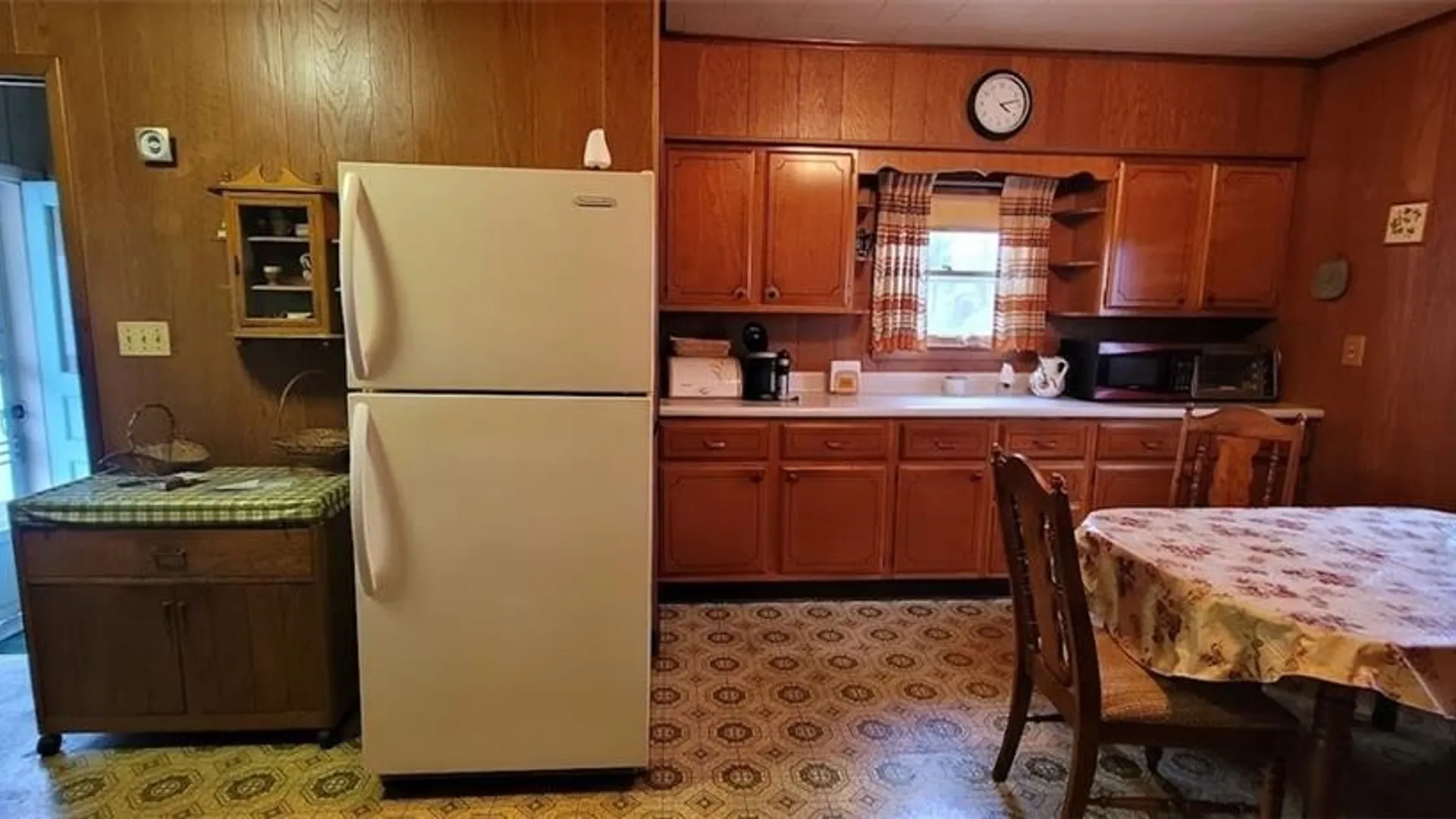 Property at 1016 Elm Street, Shelby, NY 14103 7