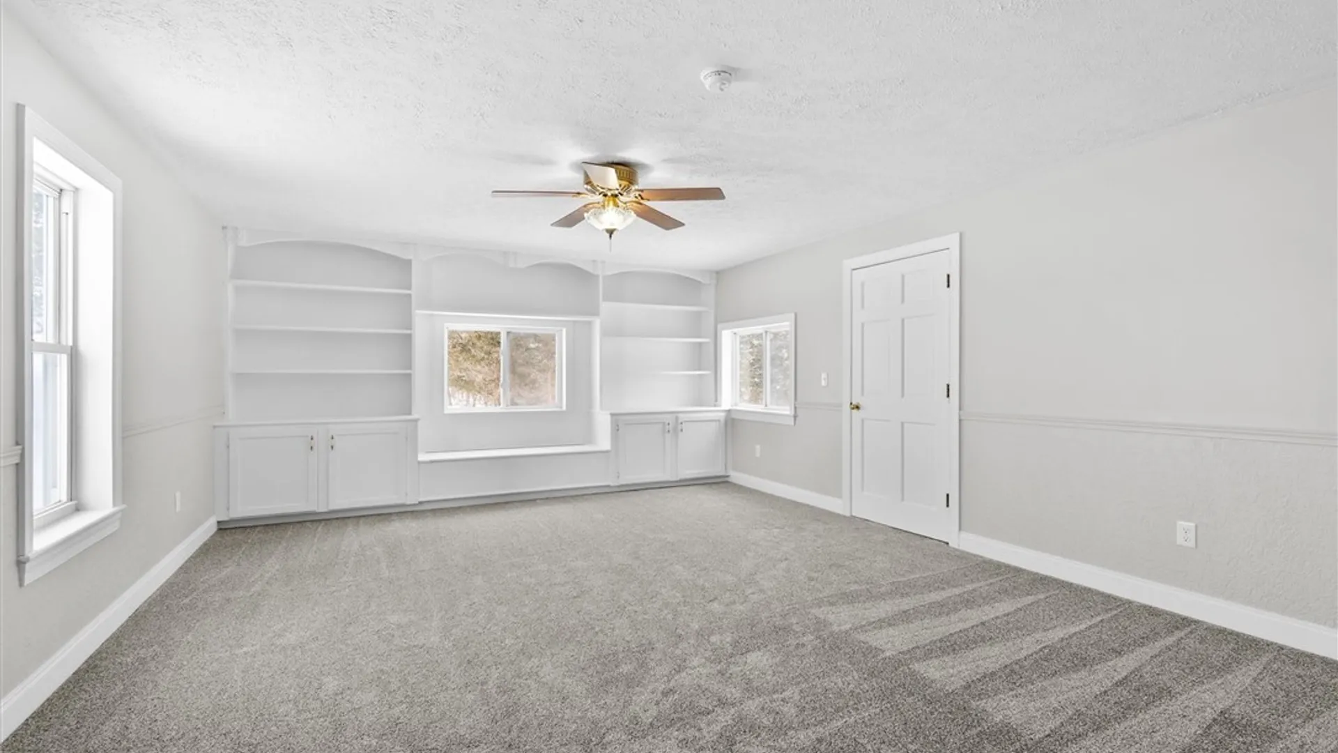 Property at 6982 Webster Road, Auburn, NY 13021 17