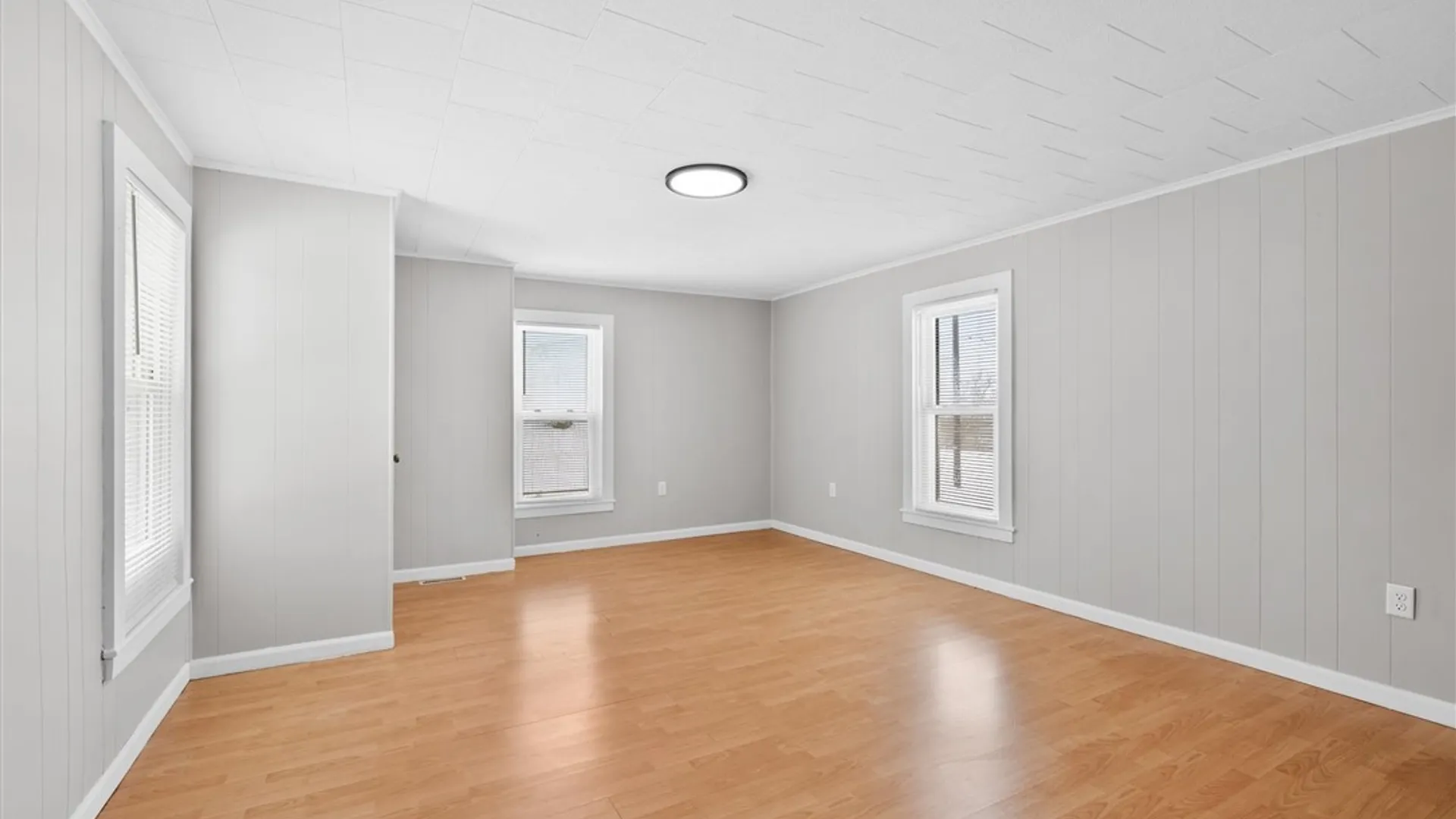 Property at 6982 Webster Road, Auburn, NY 13021 21