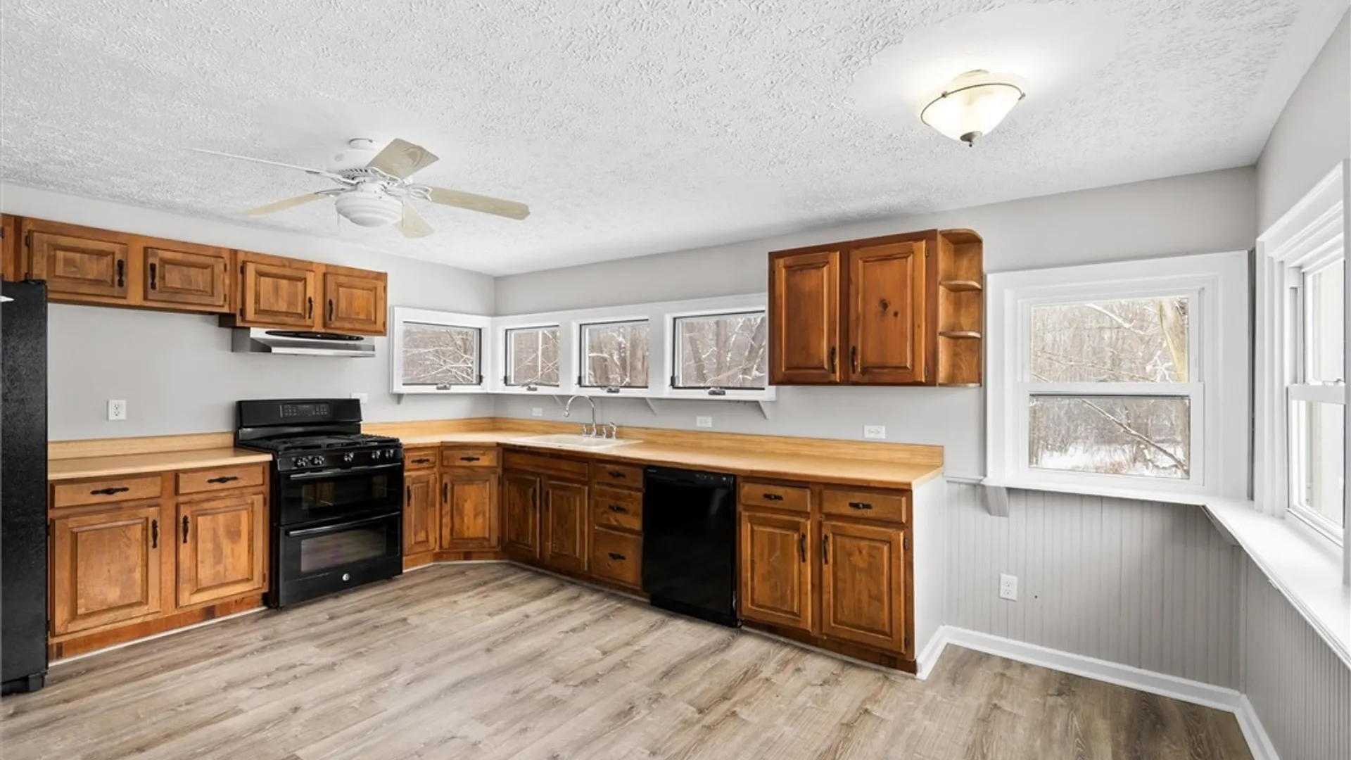 Property at 6982 Webster Road, Auburn, NY 13021 9