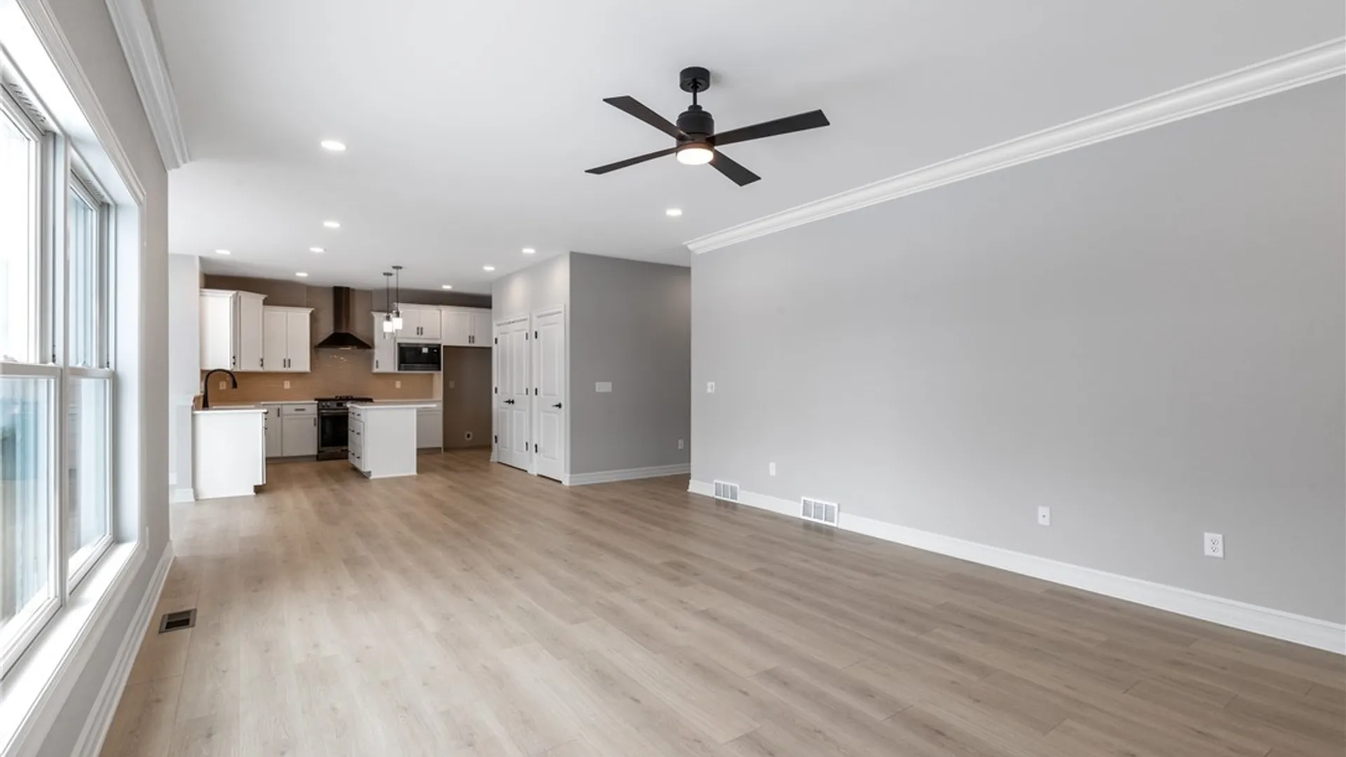 Property at 5151 Bridle Path Lane, Lewiston, NY 14092 21