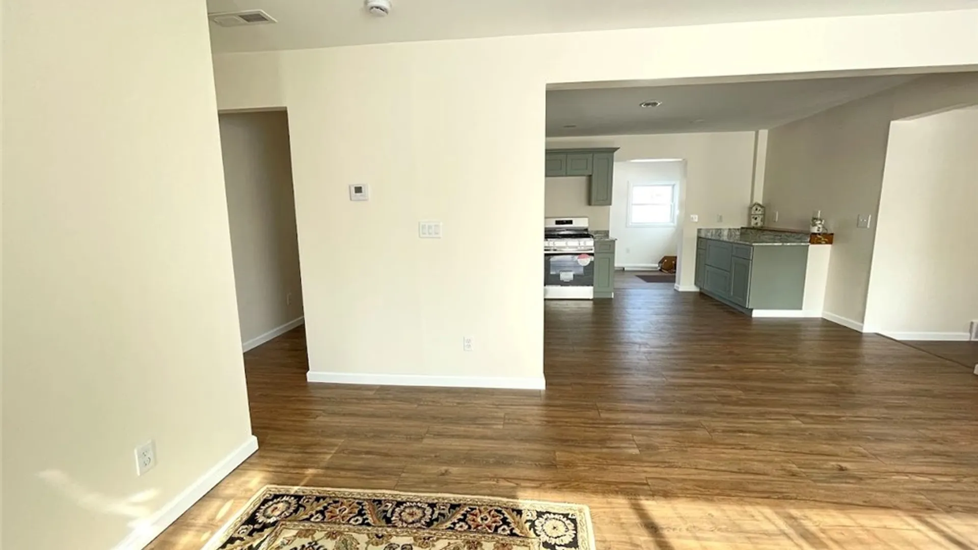 Property at 39 Elmhurst Circle, Aurelius, NY 13021 10