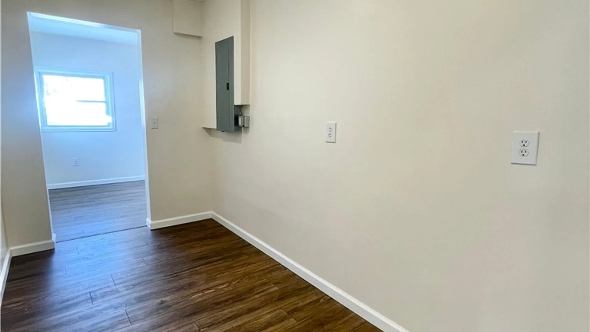 Property at 39 Elmhurst Circle, Aurelius, NY 13021 19