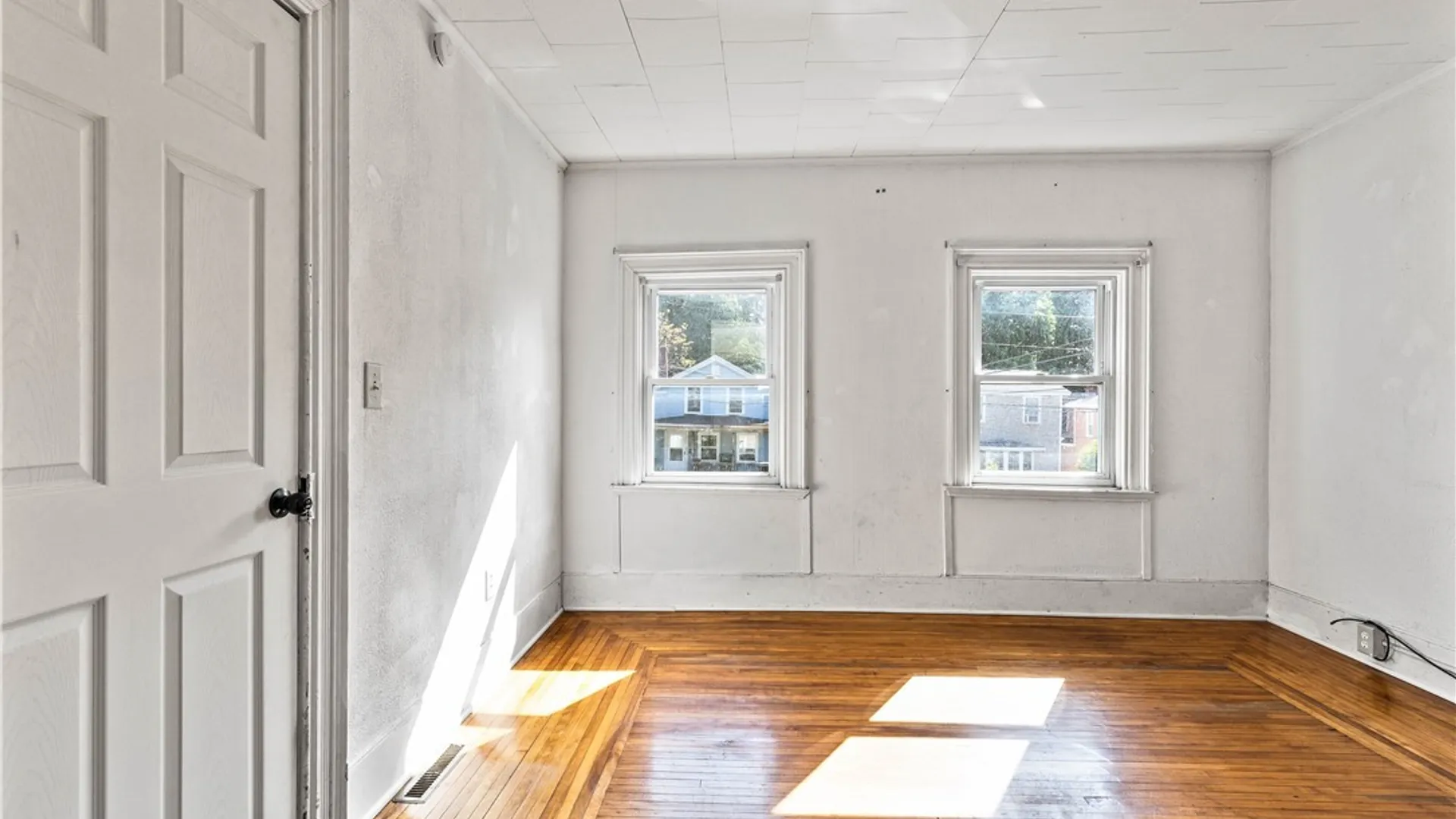 Property at 170 8th Street, Oswego, NY 13126 6