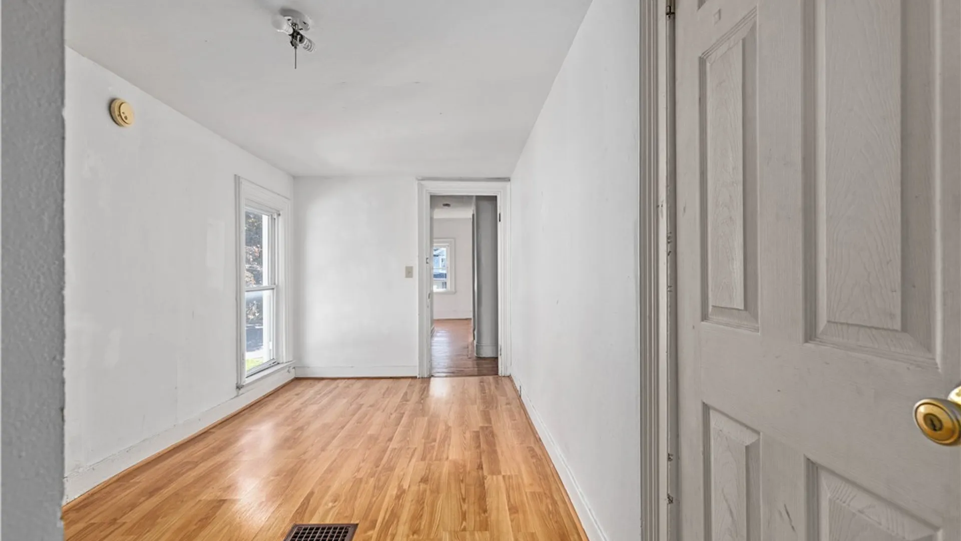 Property at 170 8th Street, Oswego, NY 13126 9