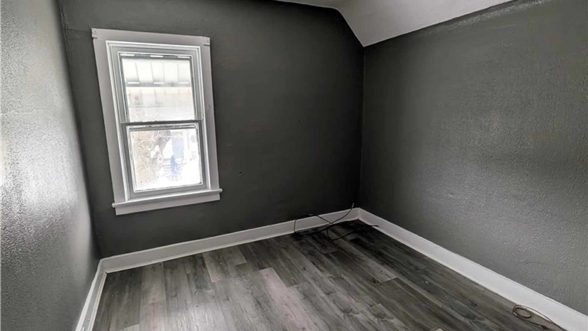 Property at 105 Kelburn Street, Buffalo, NY 14206 10