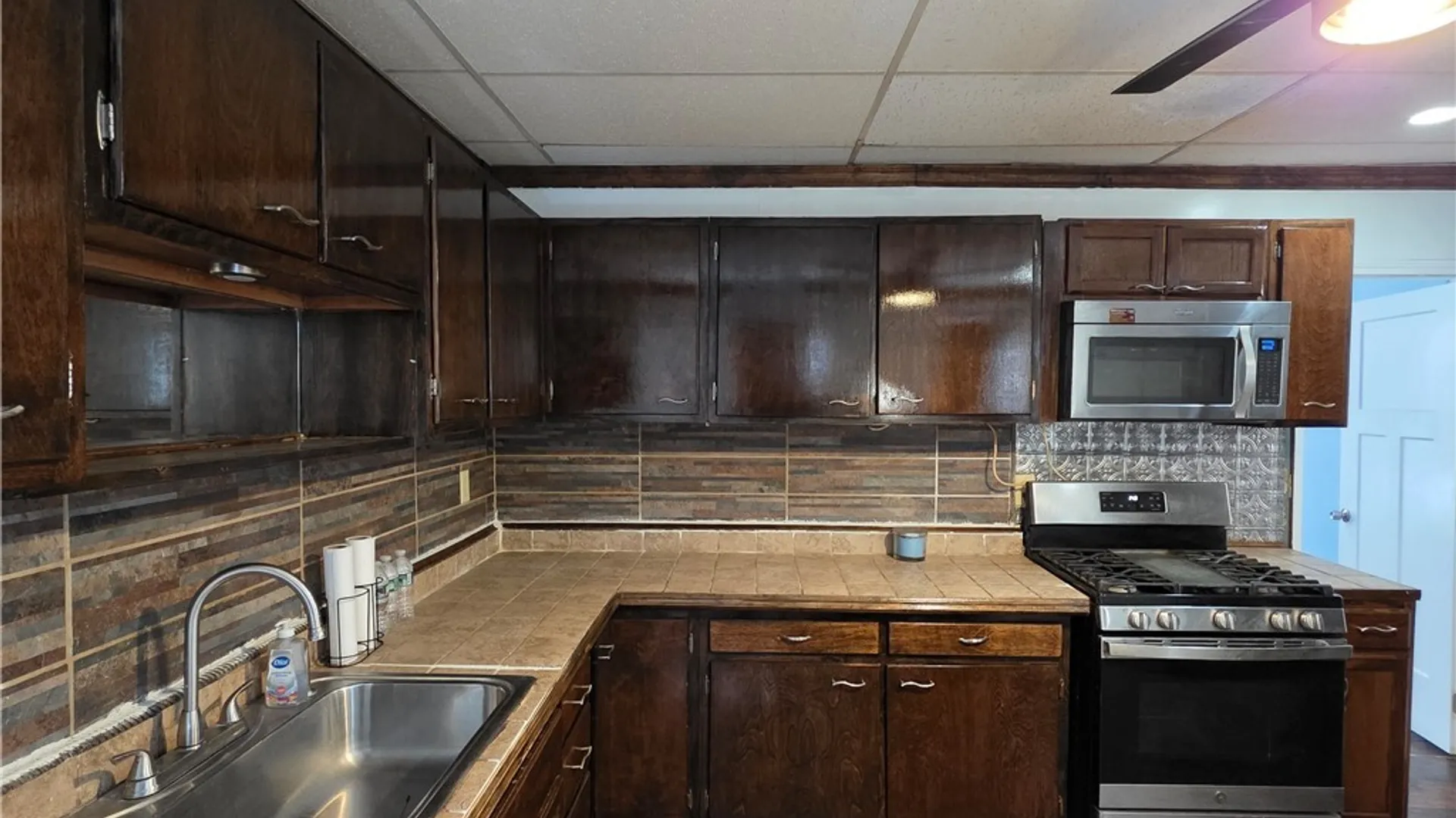 Property at 733 Eagle Street, Utica, NY 13501 12