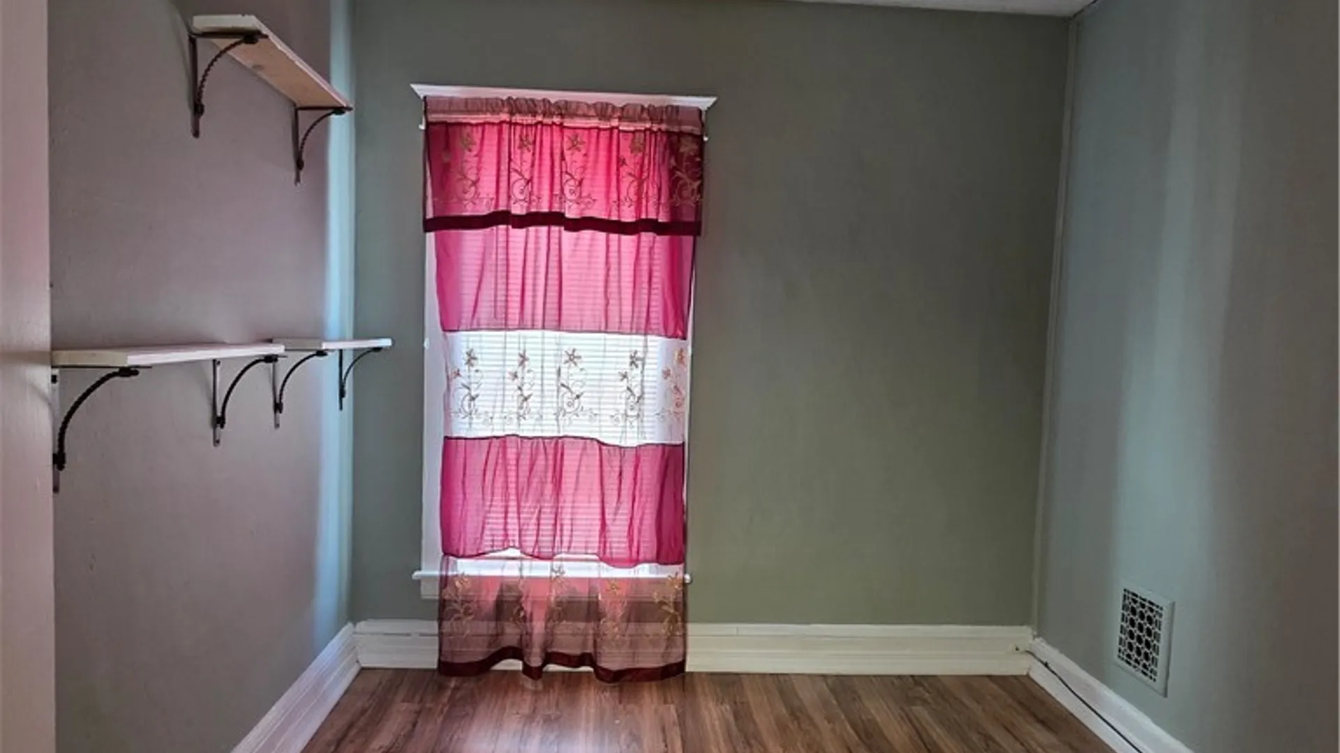 Property at 733 Eagle Street, Utica, NY 13501 44