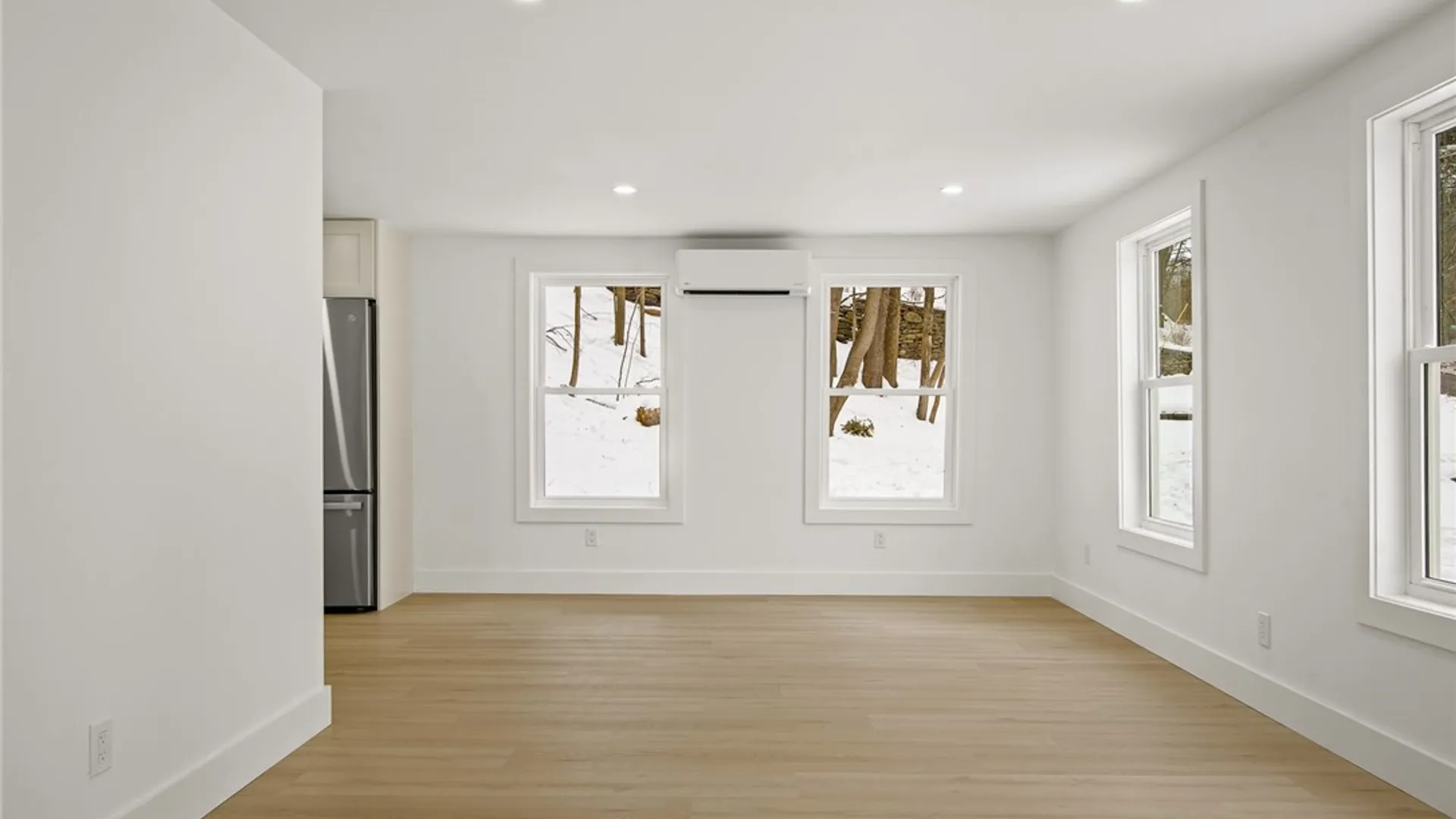 Property at 207 Walnut Street, Middletown, NY 12455 13