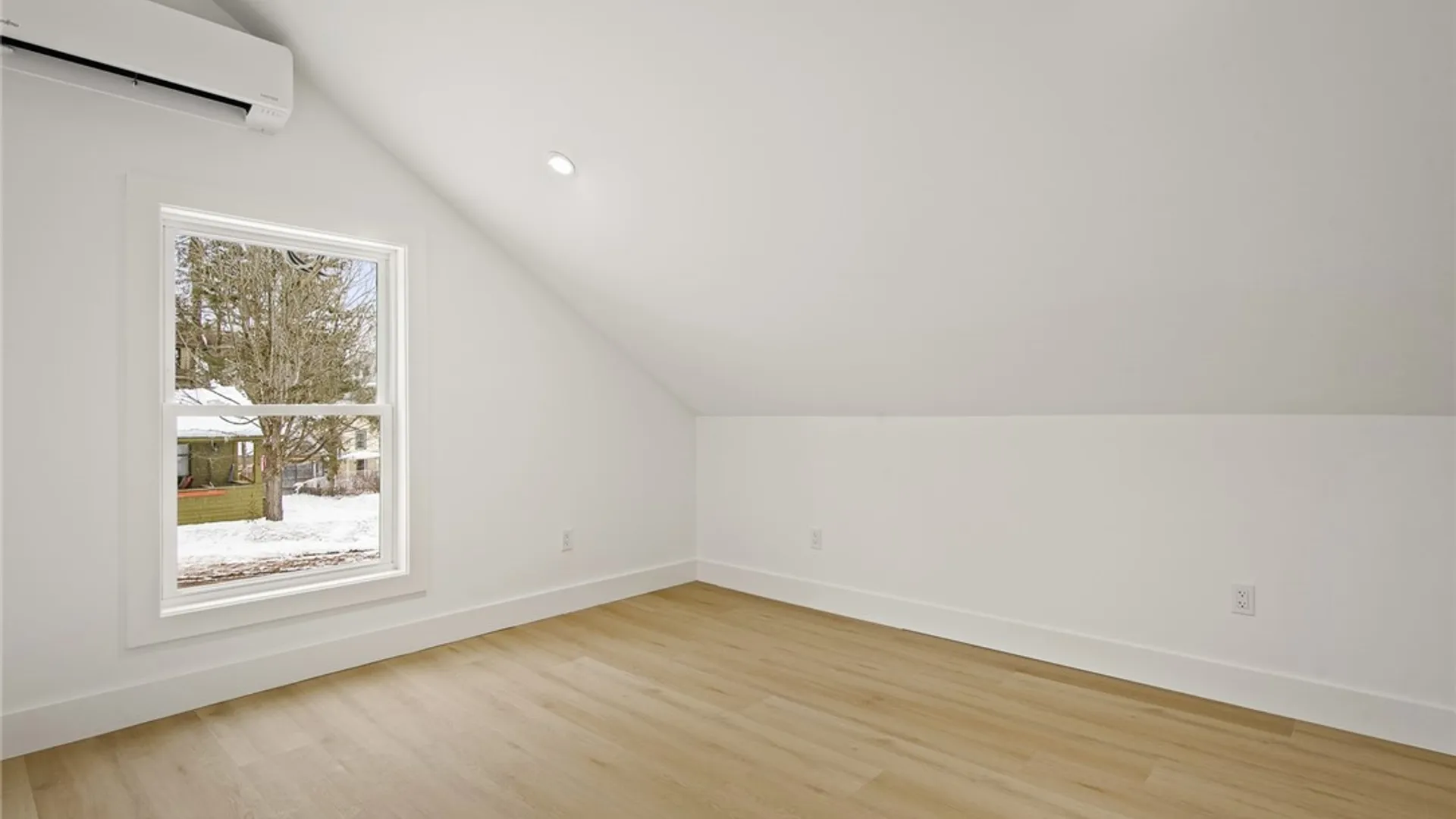 Property at 207 Walnut Street, Middletown, NY 12455 24