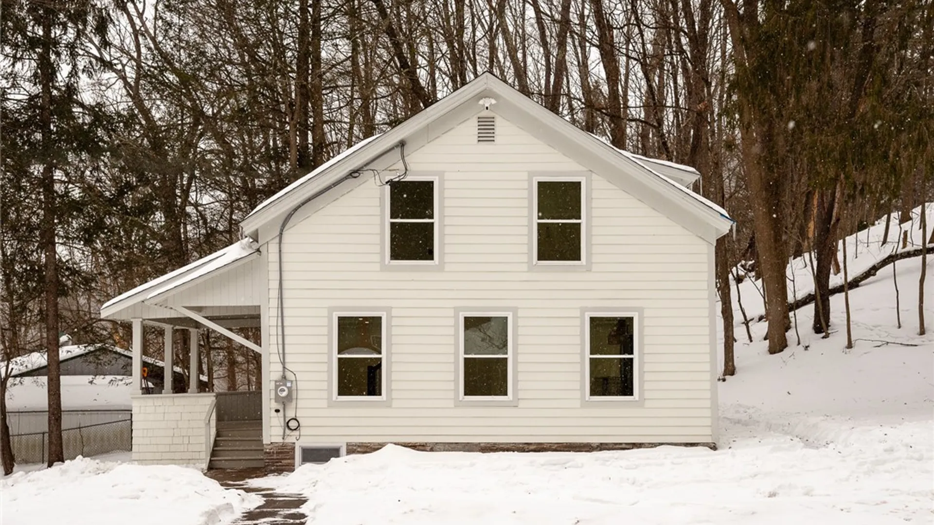 Property at 207 Walnut Street, Middletown, NY 12455 32