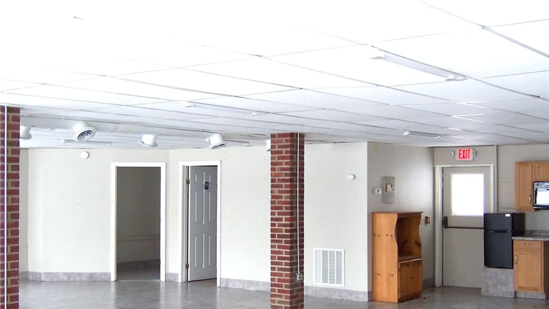 Property at 13896 Route 31, Albion, NY 14411 12