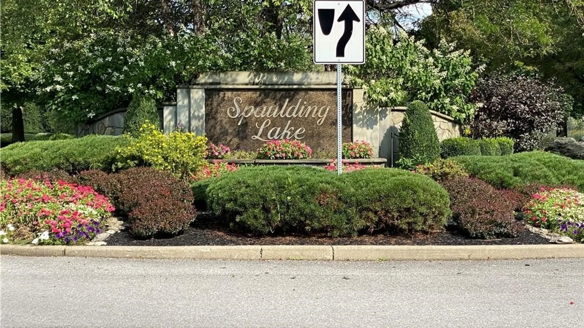 Property at 4780 Spaulding Drive, Clarence, NY 14031 28