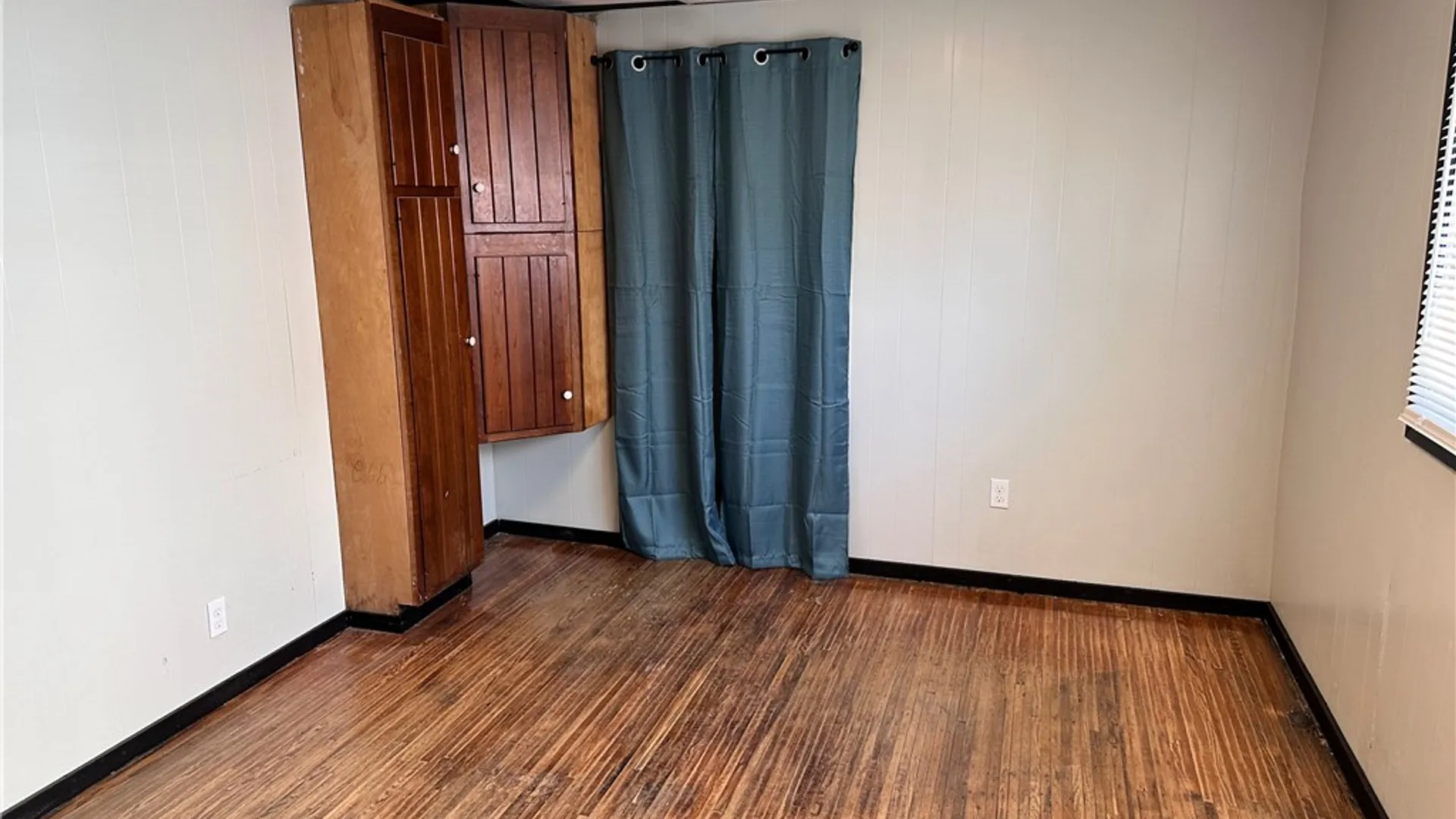 Property at 50 Sherwood Avenue, Rochester, NY 14619 6