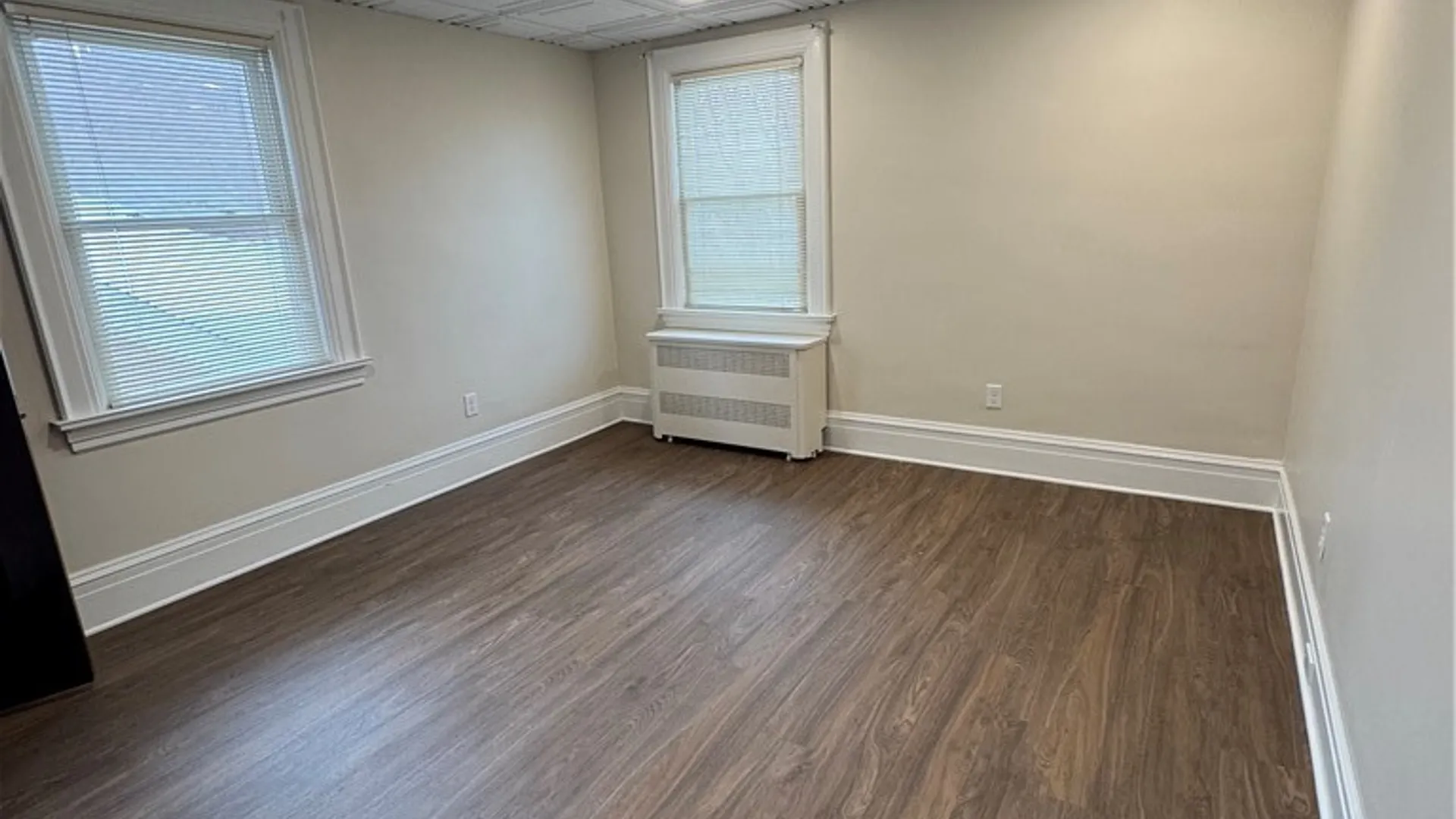 Property at 91 Humboldt Parkway, Buffalo, NY 14214 12