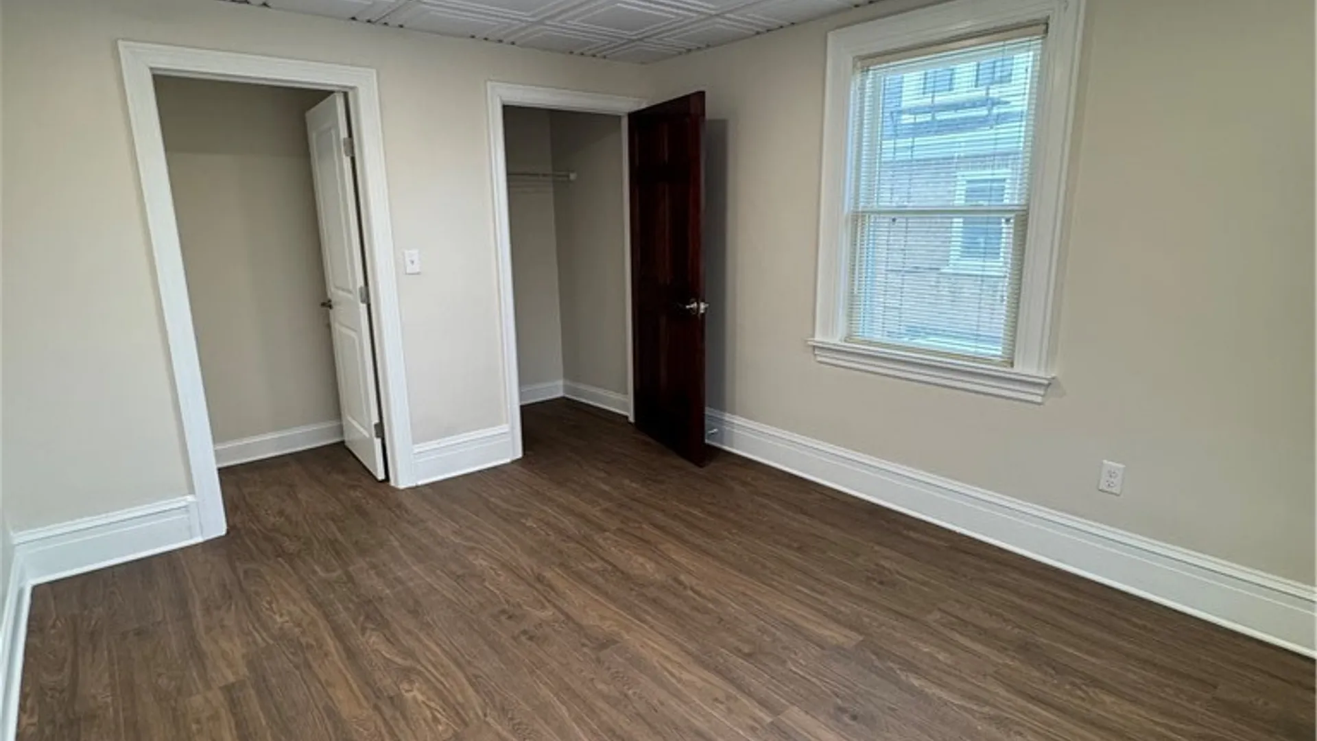 Property at 91 Humboldt Parkway, Buffalo, NY 14214 13