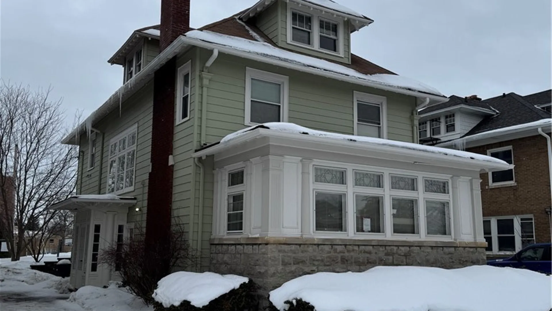 Property at 91 Humboldt Parkway, Buffalo, NY 14214 2