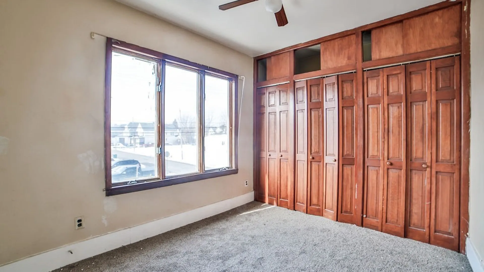 Property at 615 Hopkins Street, Buffalo, NY 14220 32
