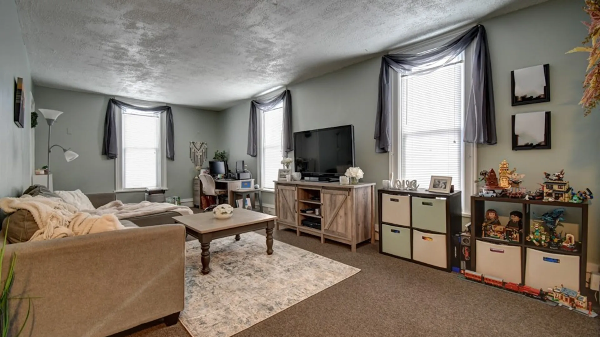 Property at 35 Temple Place, Aurora, NY 14052 5