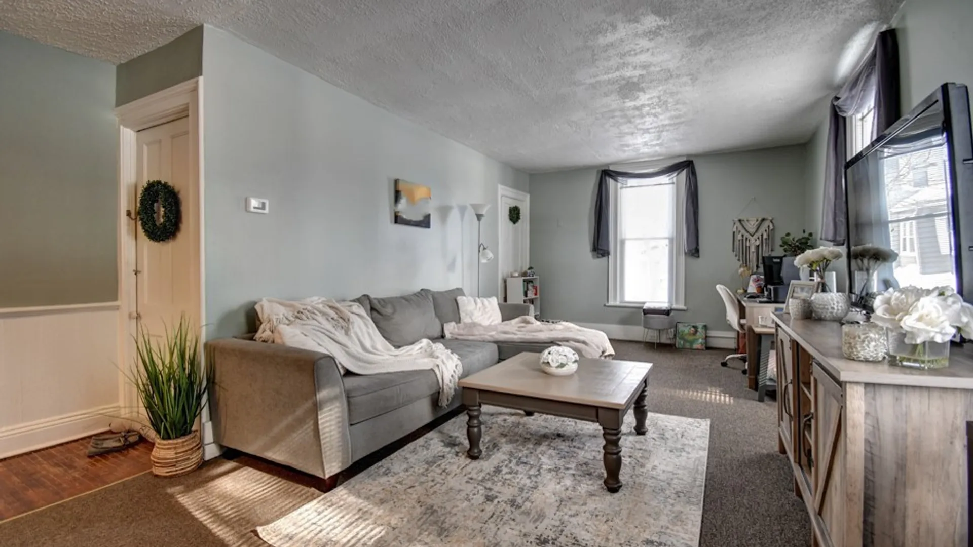 Property at 35 Temple Place, Aurora, NY 14052 6