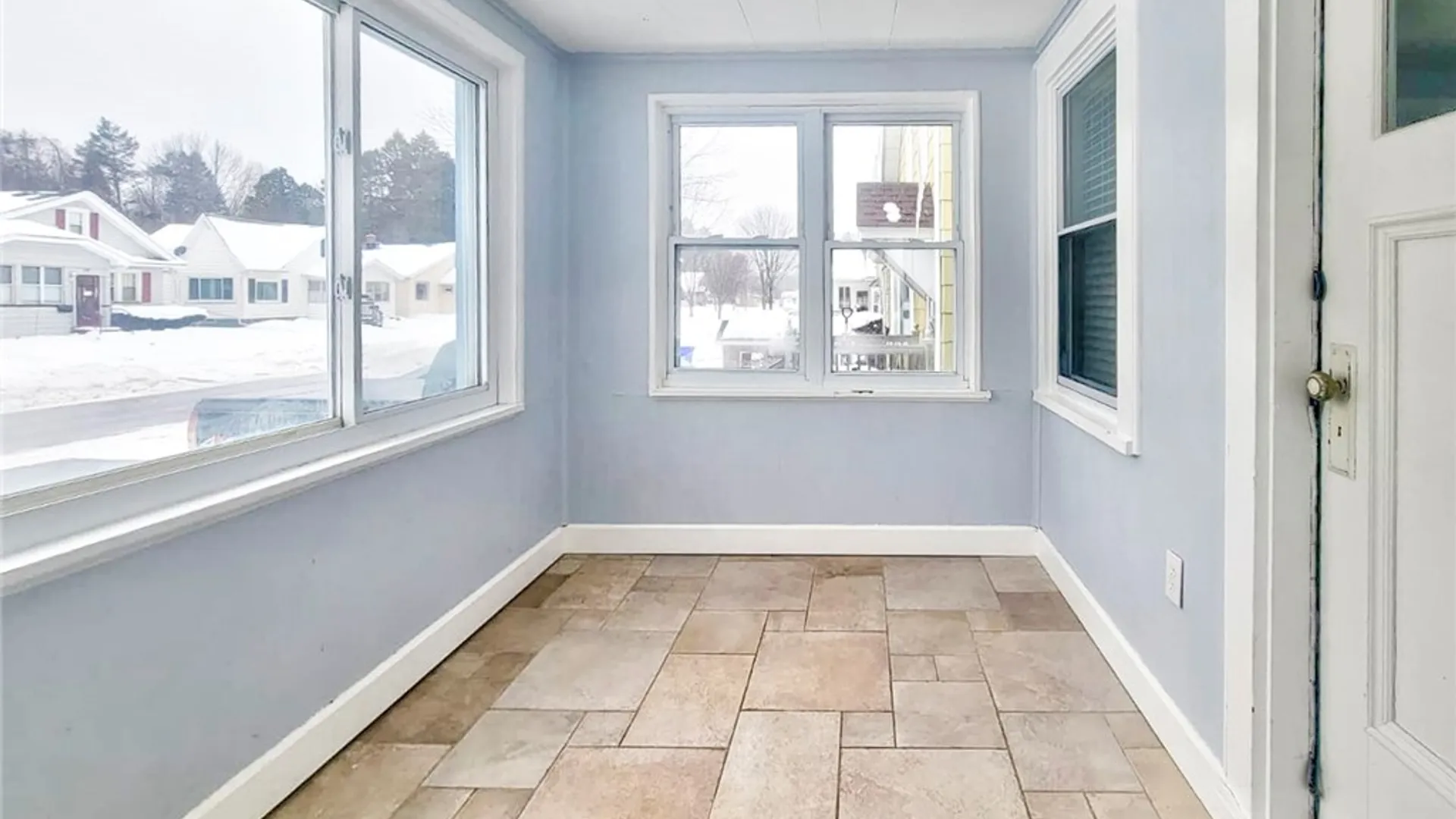 Property at 142 Pomona Drive, Greece, NY 14616 3