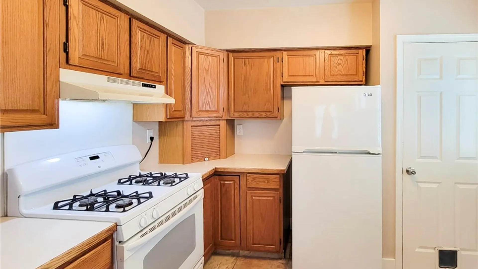 Property at 142 Pomona Drive, Greece, NY 14616 4