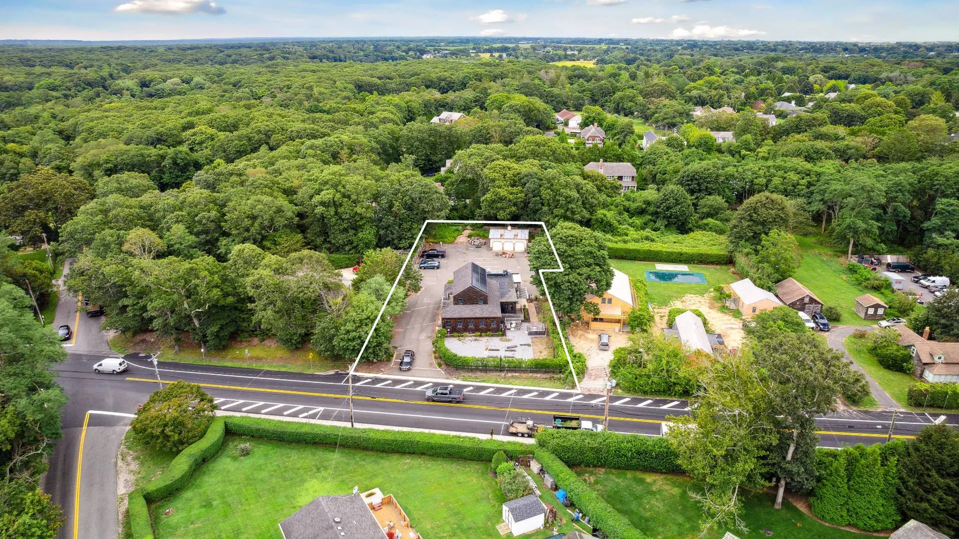Property at 203 Bridgehampton Sag Harbor Tpk, Bridgehampton, NY 11963 12