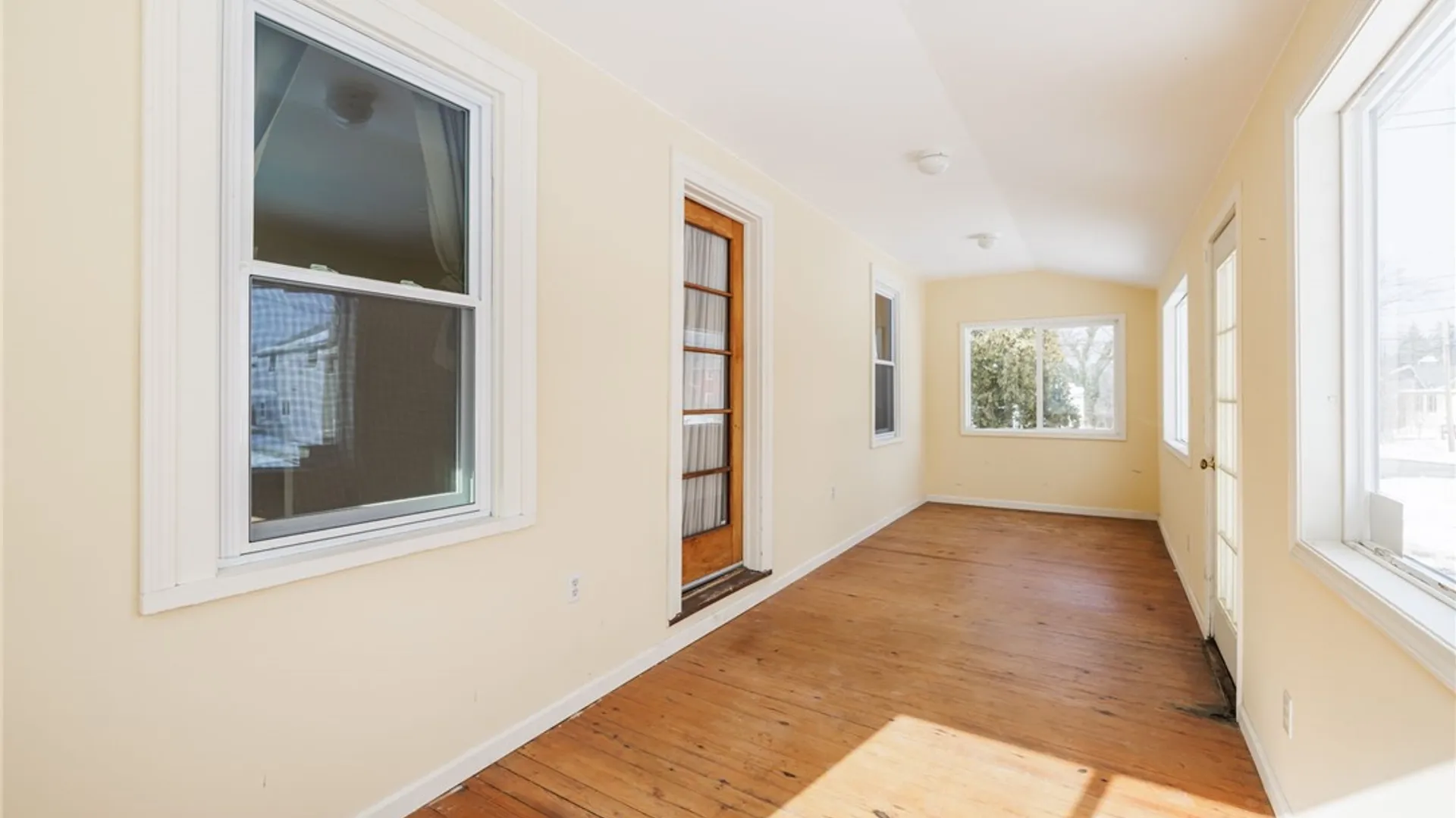 Property at 153 Mallard Drive, Irondequoit, NY 14622 17