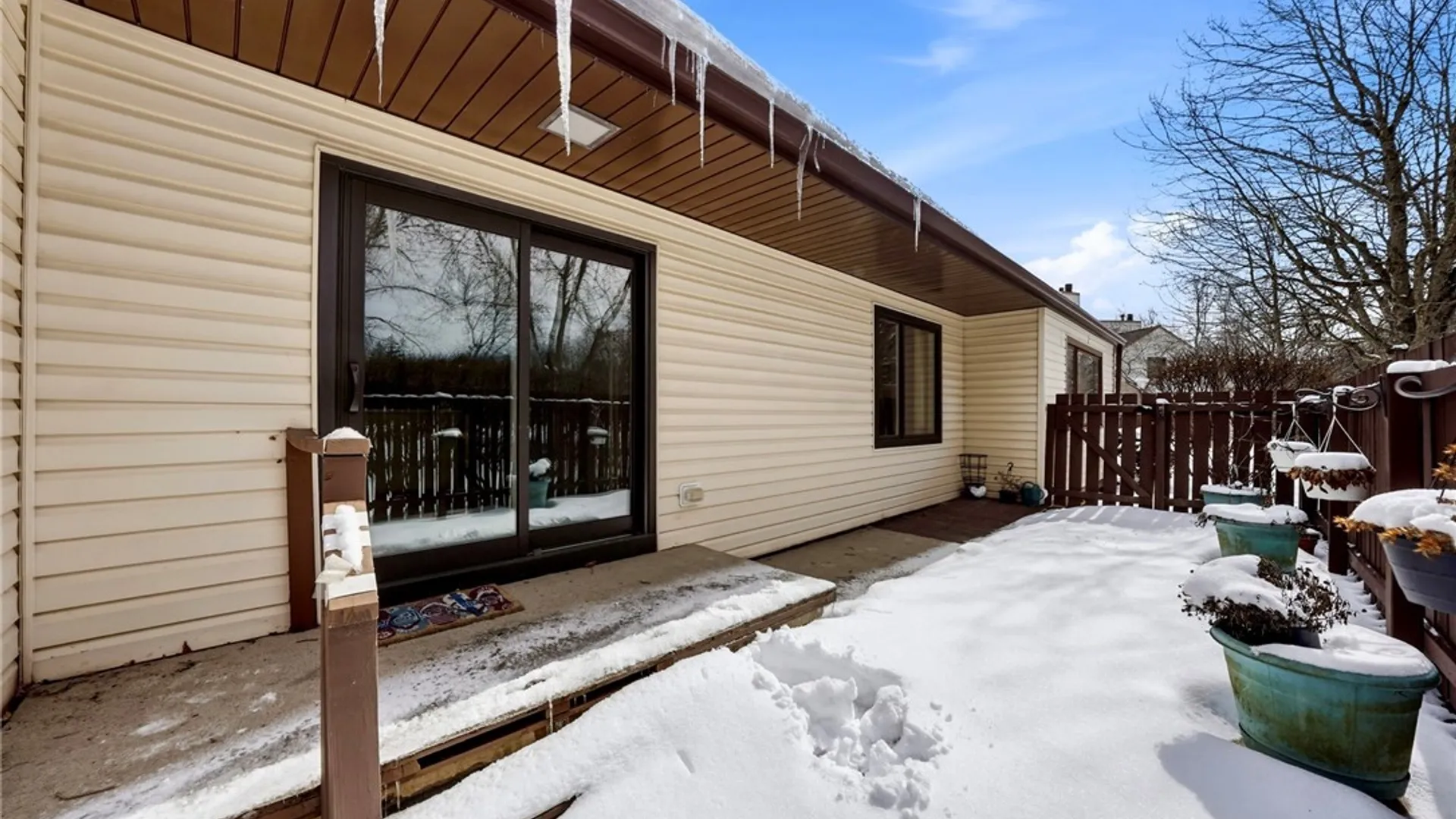 Property at 53 Old Meadow Drive, Amherst, NY 14051 32