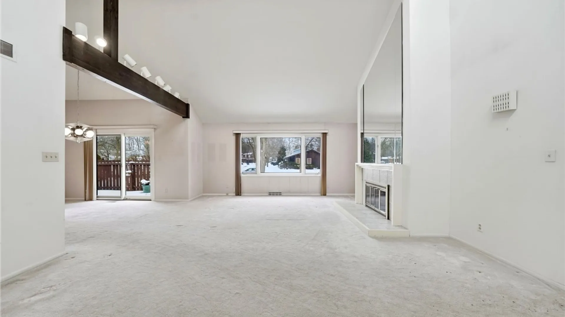 Property at 53 Old Meadow Drive, Amherst, NY 14051 34