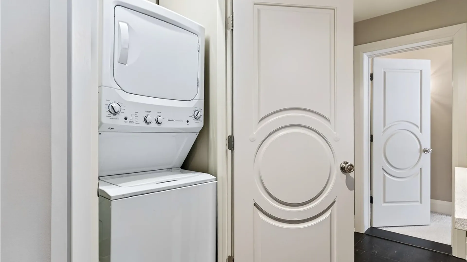 Property at 182 Castlebrooke Lane, Amherst, NY 14221 18