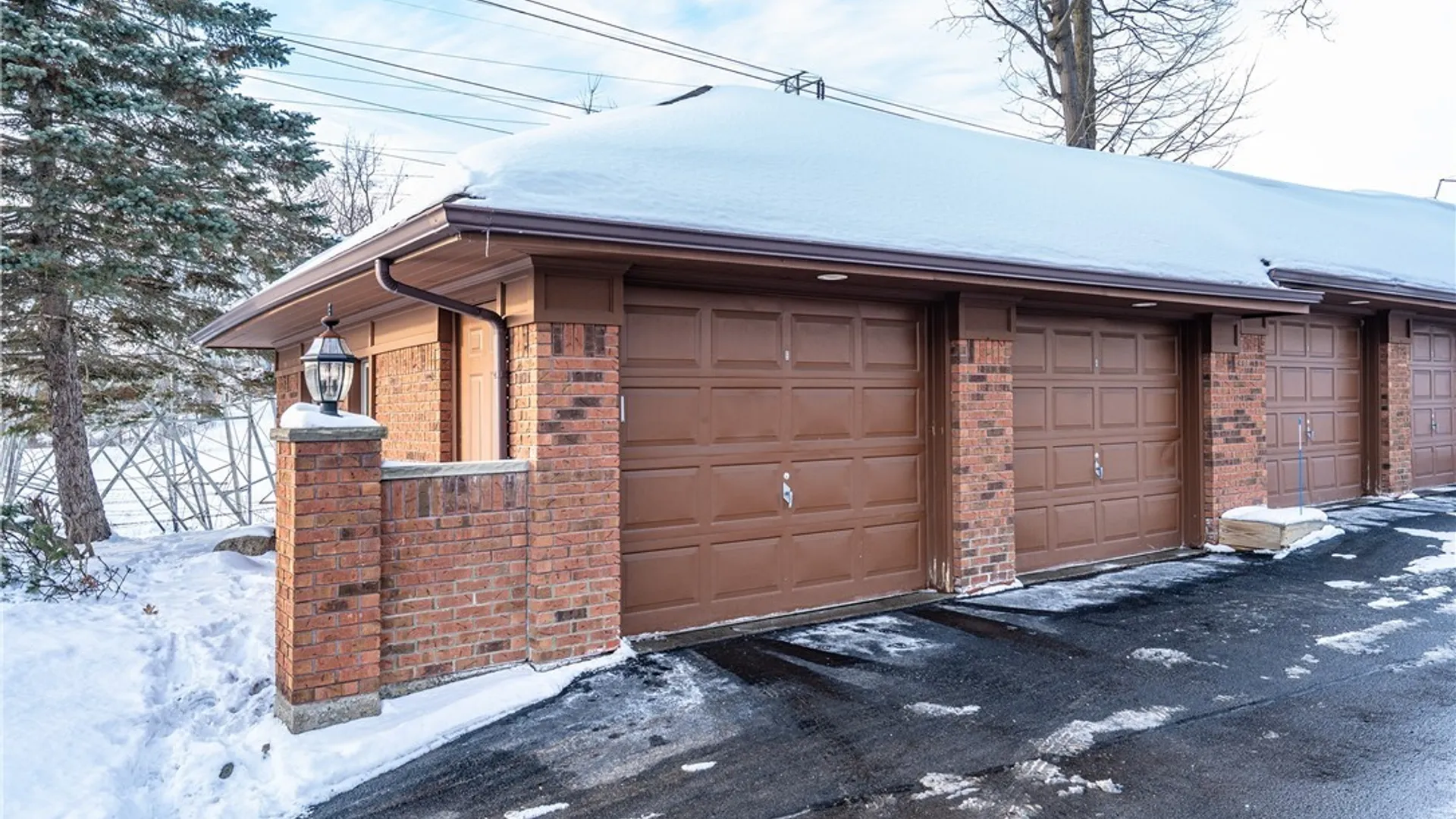 Property at 182 Castlebrooke Lane, Amherst, NY 14221 40