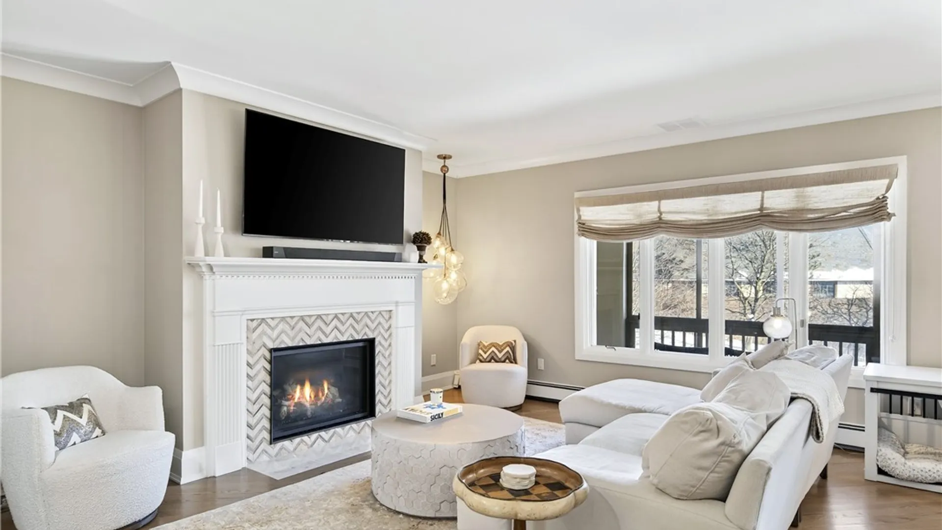 Property at 182 Castlebrooke Lane, Amherst, NY 14221 5