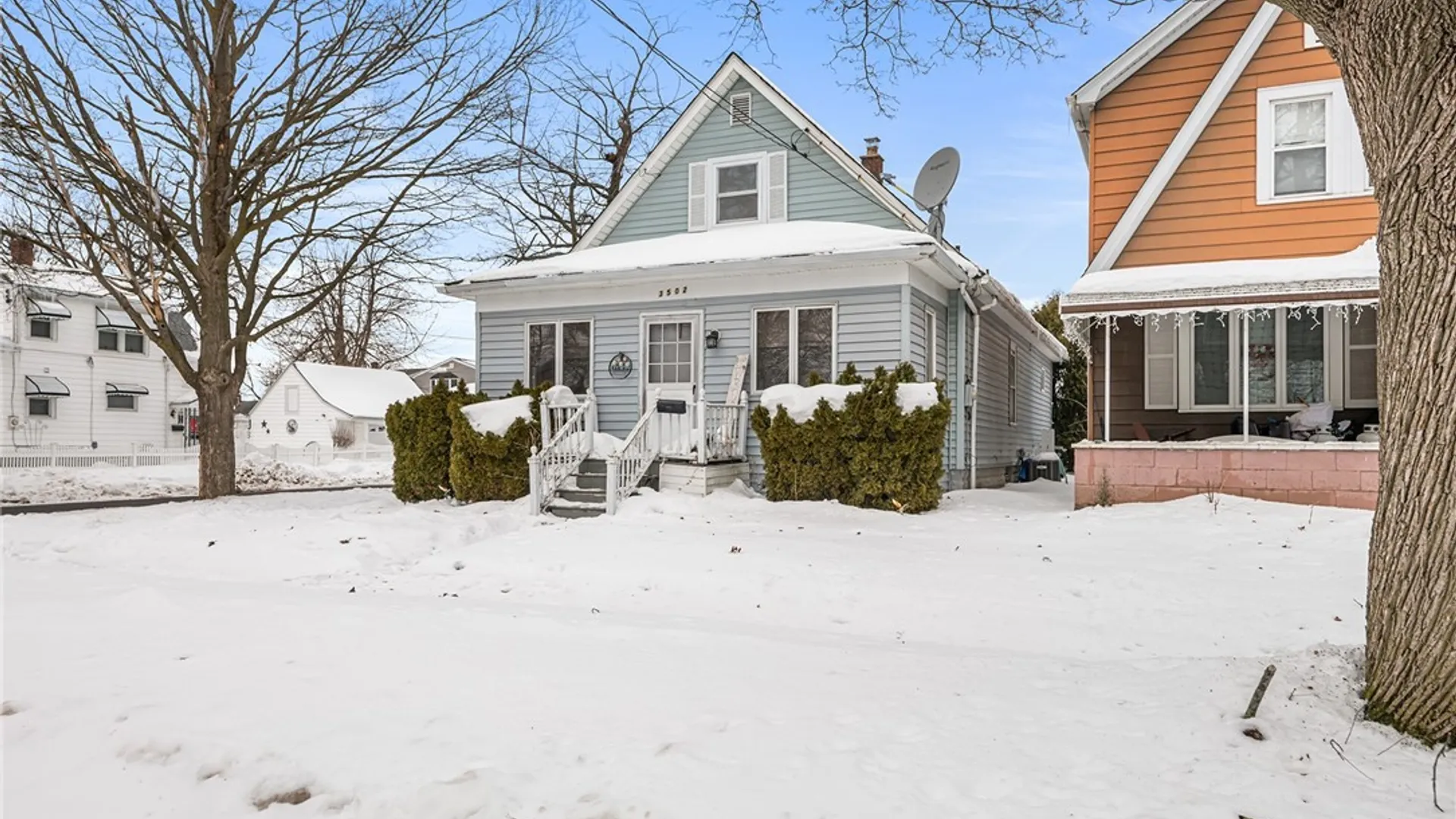 Property at 3502 Ontario Avenue, Niagara Falls, NY 14305 2