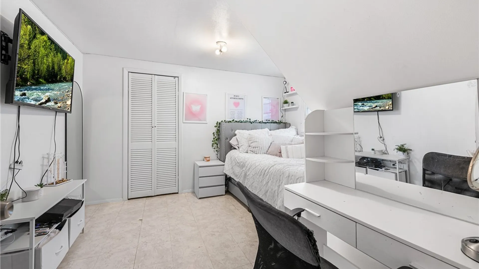 Property at 3502 Ontario Avenue, Niagara Falls, NY 14305 22