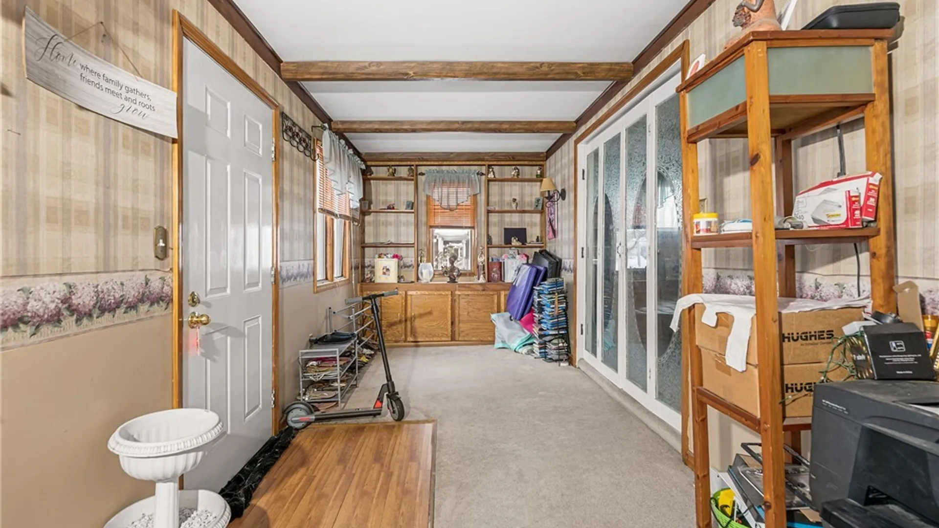 Property at 3502 Ontario Avenue, Niagara Falls, NY 14305 6