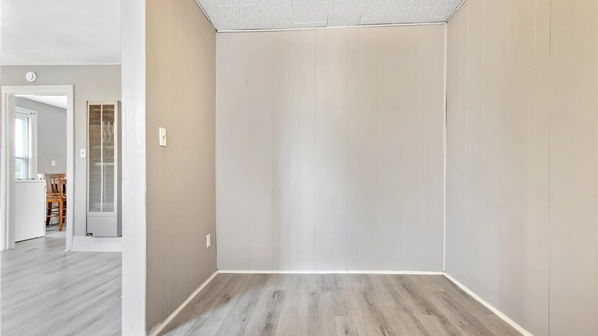 Property at 11 Laverack Avenue, Lancaster, NY 14086 45