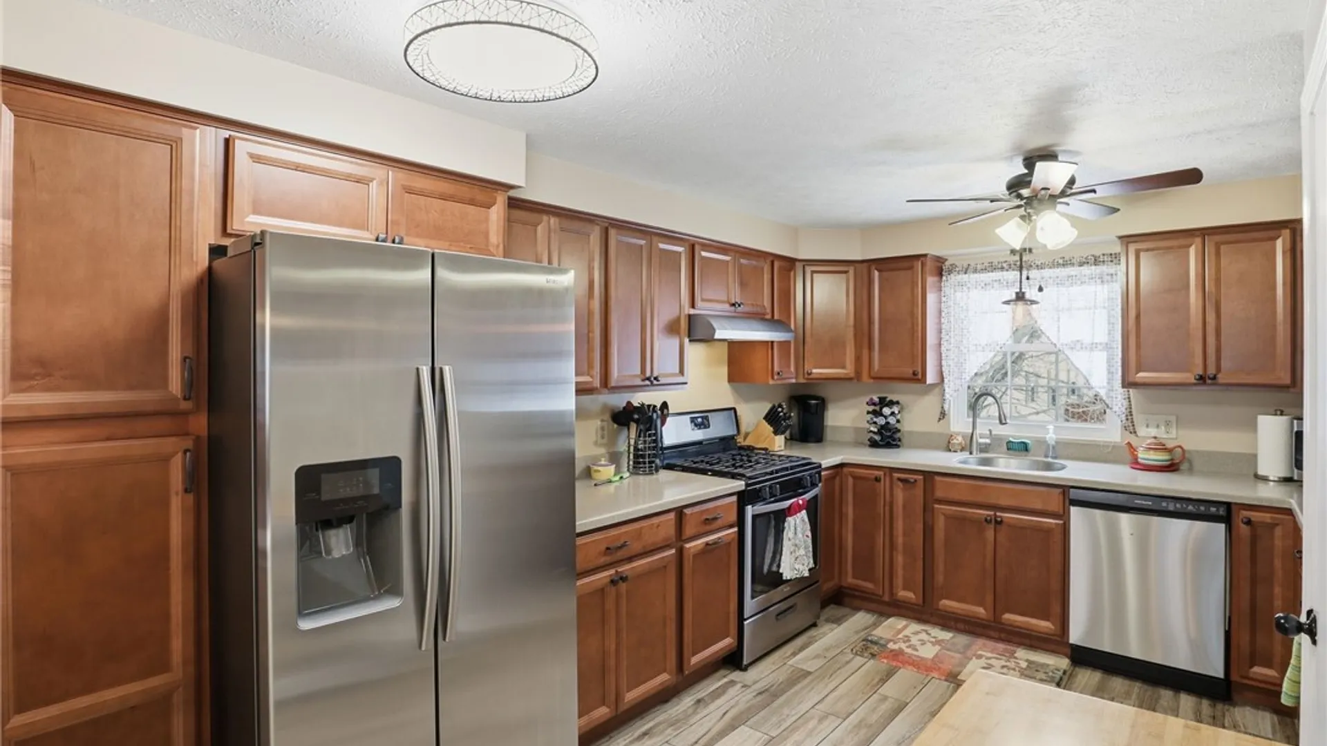 Property at 33D Salmon Run, Parma, NY 14468 8