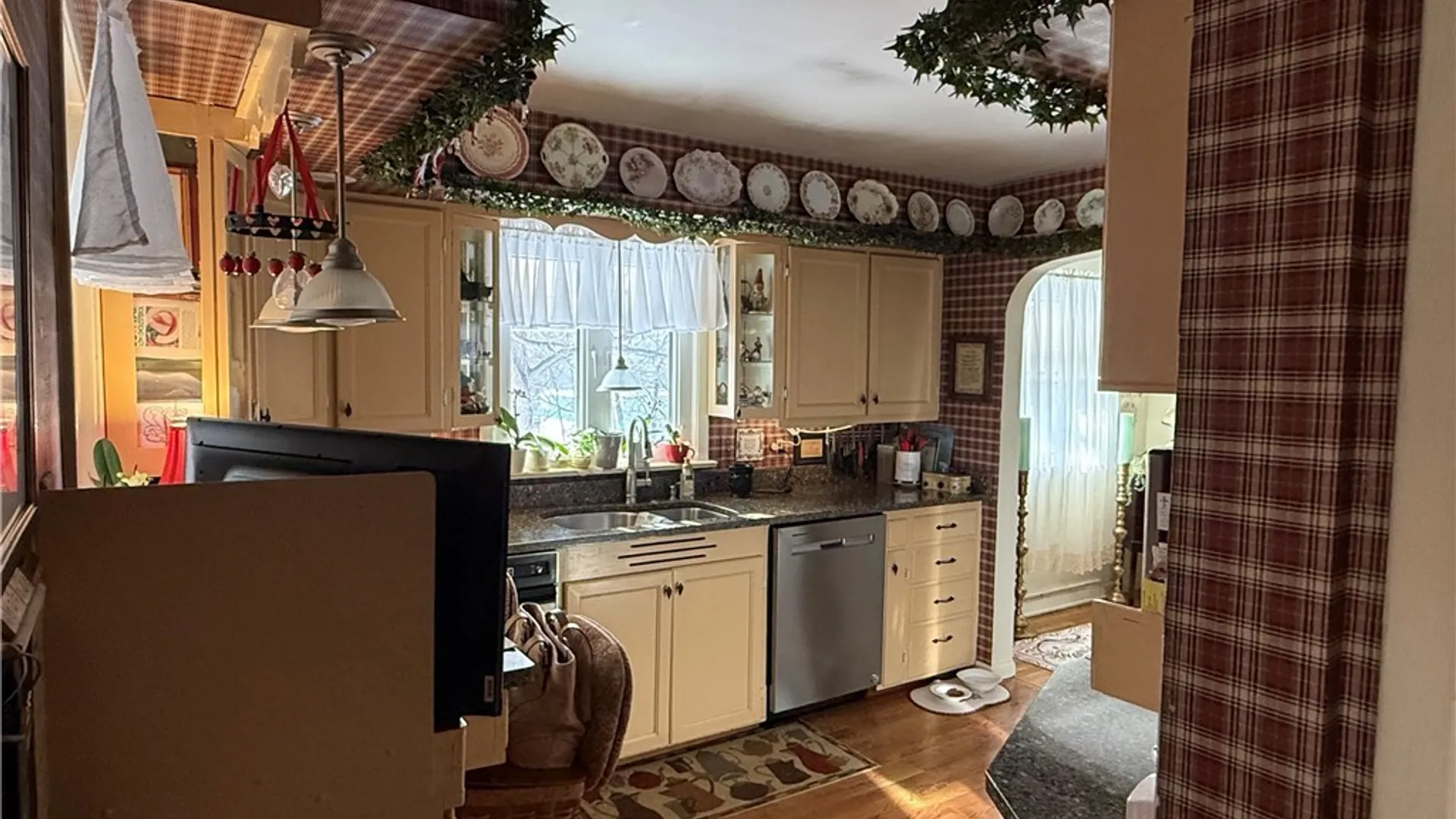 Property at 164 Linwood Avenue, Jamestown, NY 14701 6