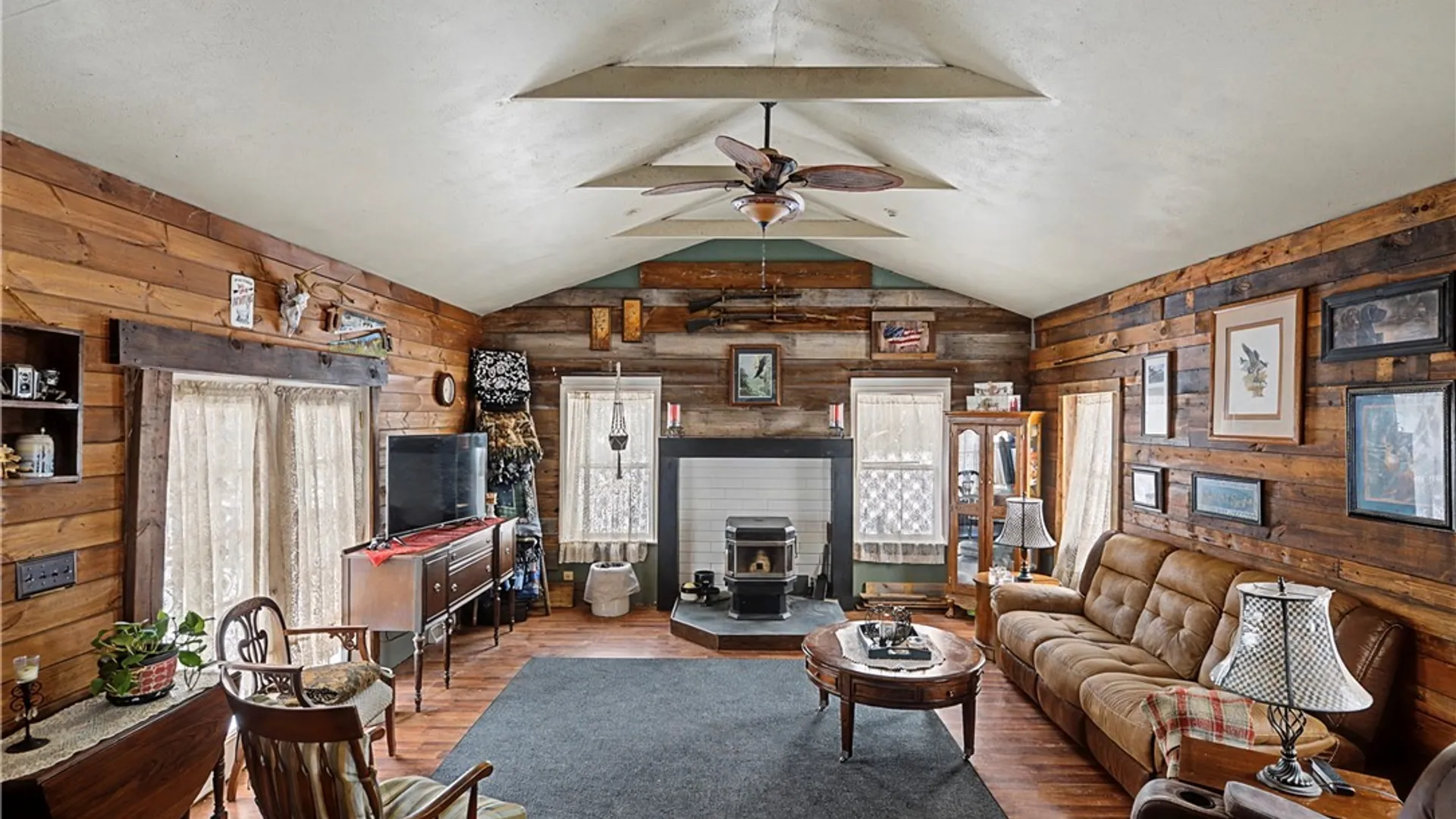 Property at 4526 Vinegar Hill Road, Skaneateles, NY 13152 11
