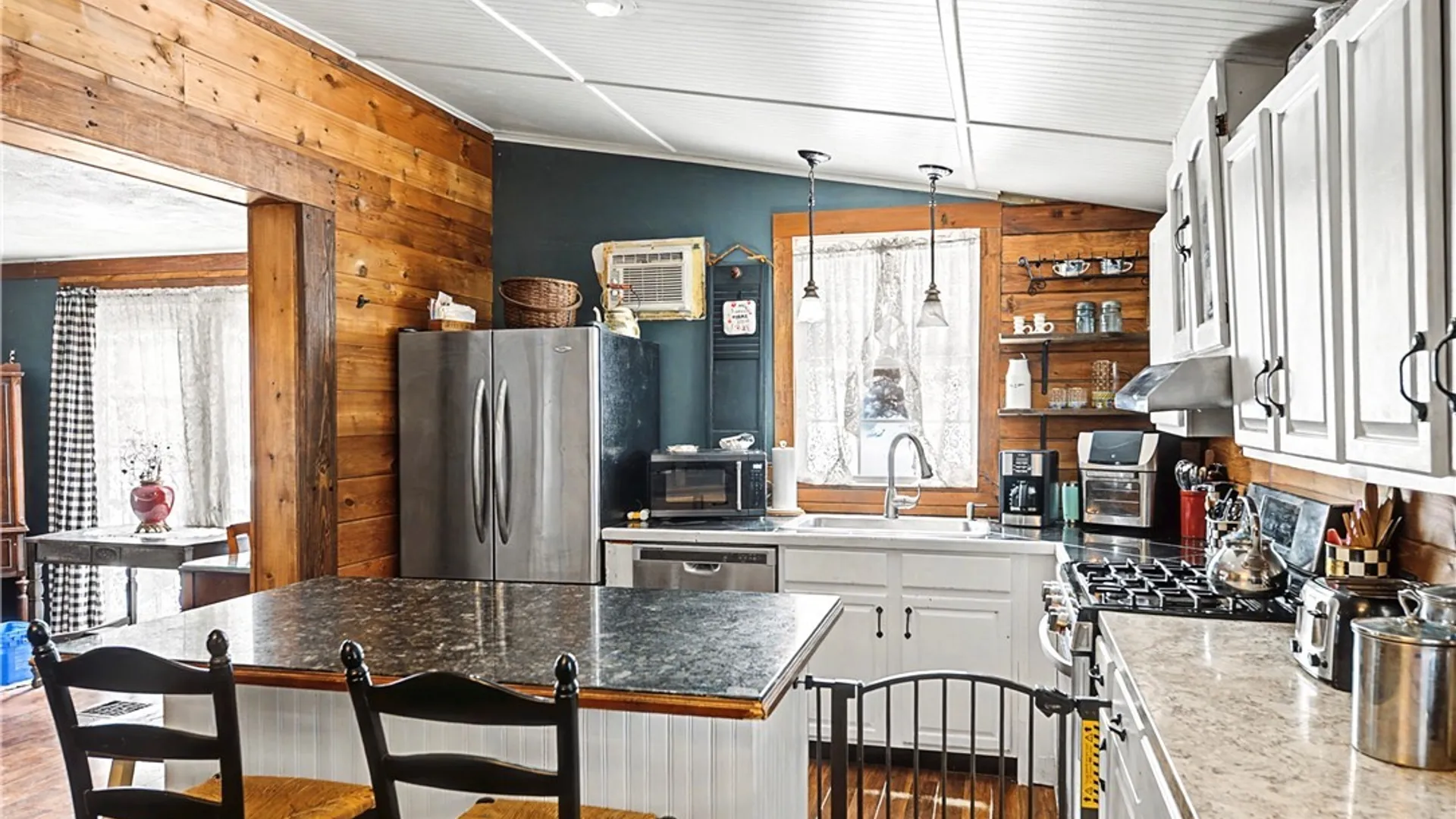 Property at 4526 Vinegar Hill Road, Skaneateles, NY 13152 4