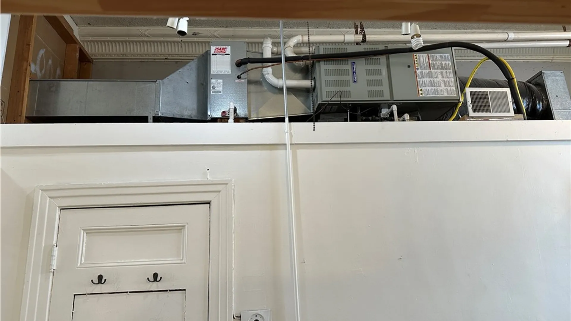 Property at 370 Park Avenue, Rochester, NY 14607 12