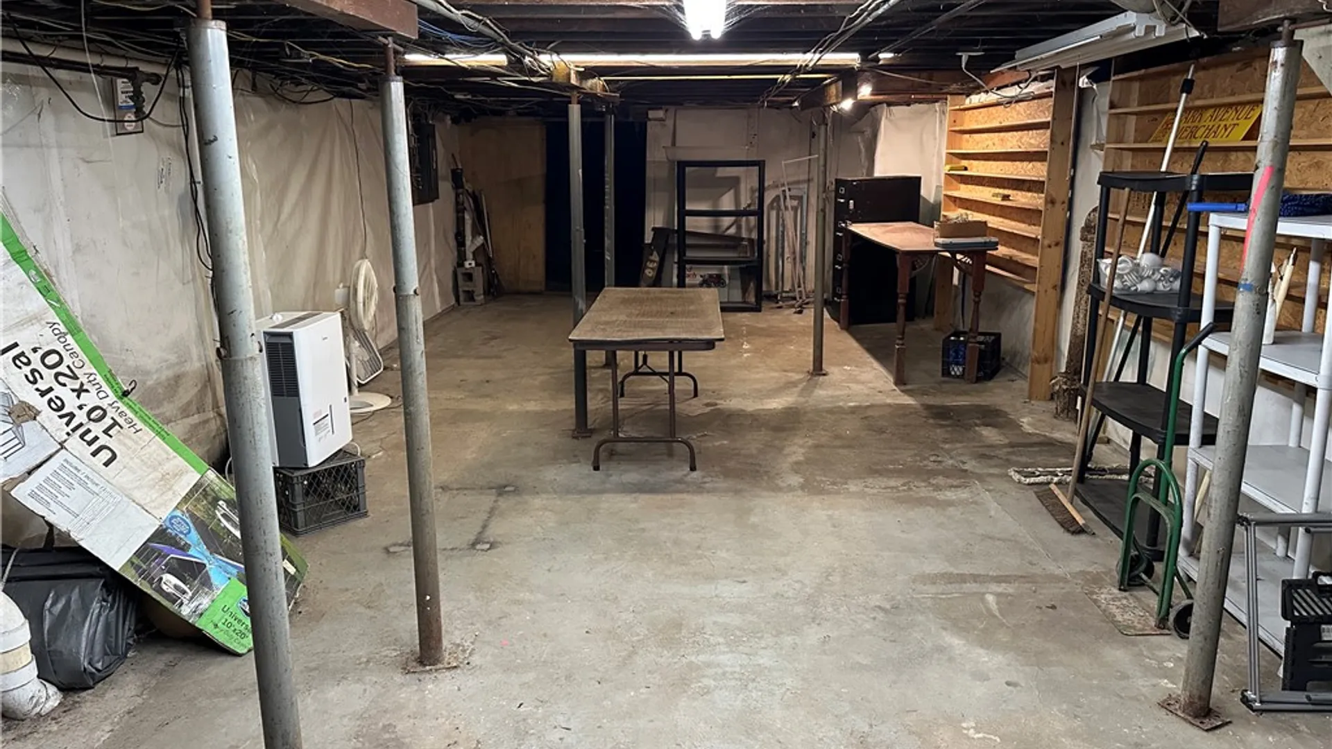 Property at 370 Park Avenue, Rochester, NY 14607 13