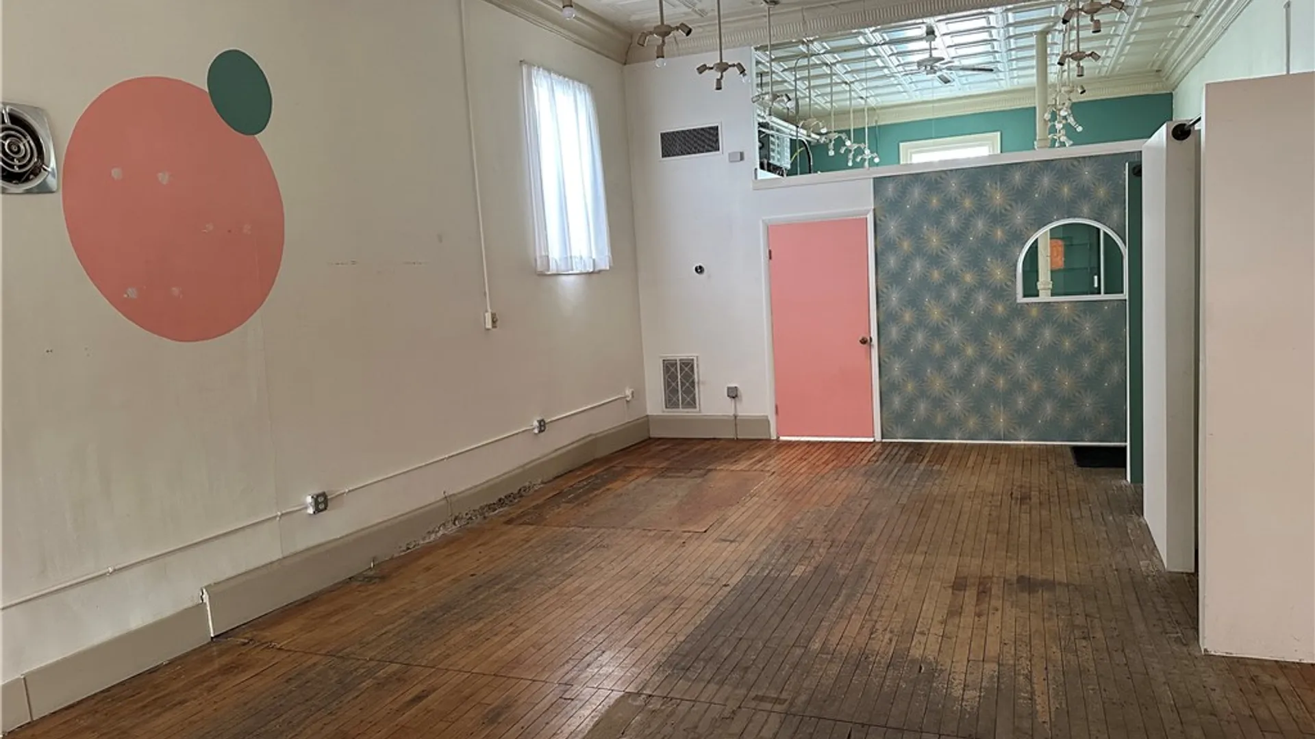 Property at 370 Park Avenue, Rochester, NY 14607 4