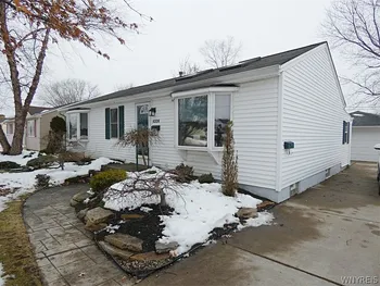 Property at 4326 Frontier Drive, Hamburg, NY 14219